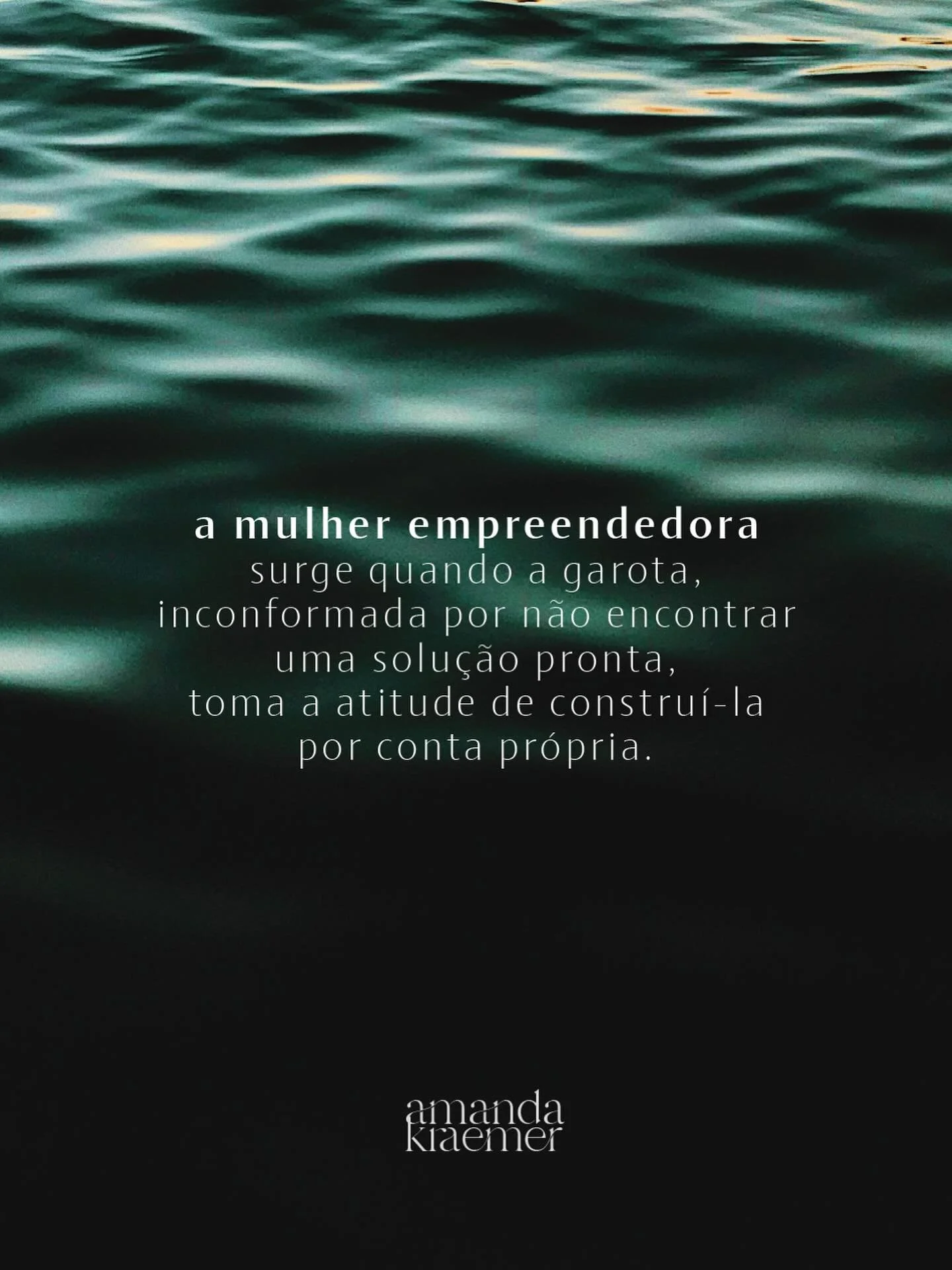 SOBRE EMPREENDER&hellip; essa frase resume tanto a minha jornada profissional! 😌 

mais algu&eacute;m a&iacute; tamb&eacute;m se identifica? 🤓

se voc&ecirc; respondeu &ldquo;sim&rdquo;, ent&atilde;o fica de olho que nos pr&oacute;ximos posts vou c