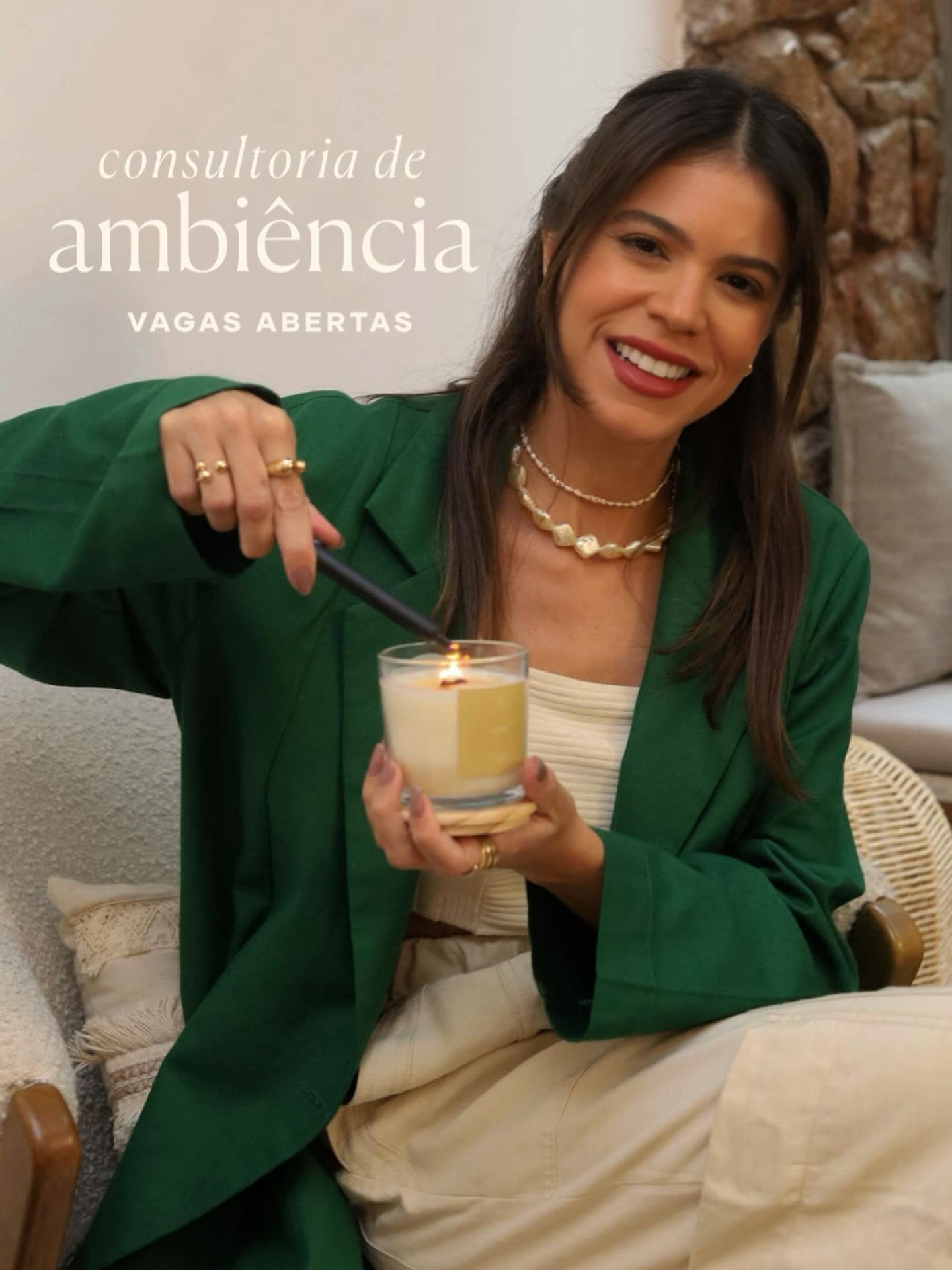 a arte de trazer os 5 sentidos para o seu ambiente de acordo com as suas necessidades em apenas 3 etapas:  diagn&oacute;stico + sess&atilde;o estrat&eacute;gica + implementa&ccedil;&atilde;o 

AMBI&Ecirc;NCIA &eacute; a&nbsp;qualidade envolvente de u