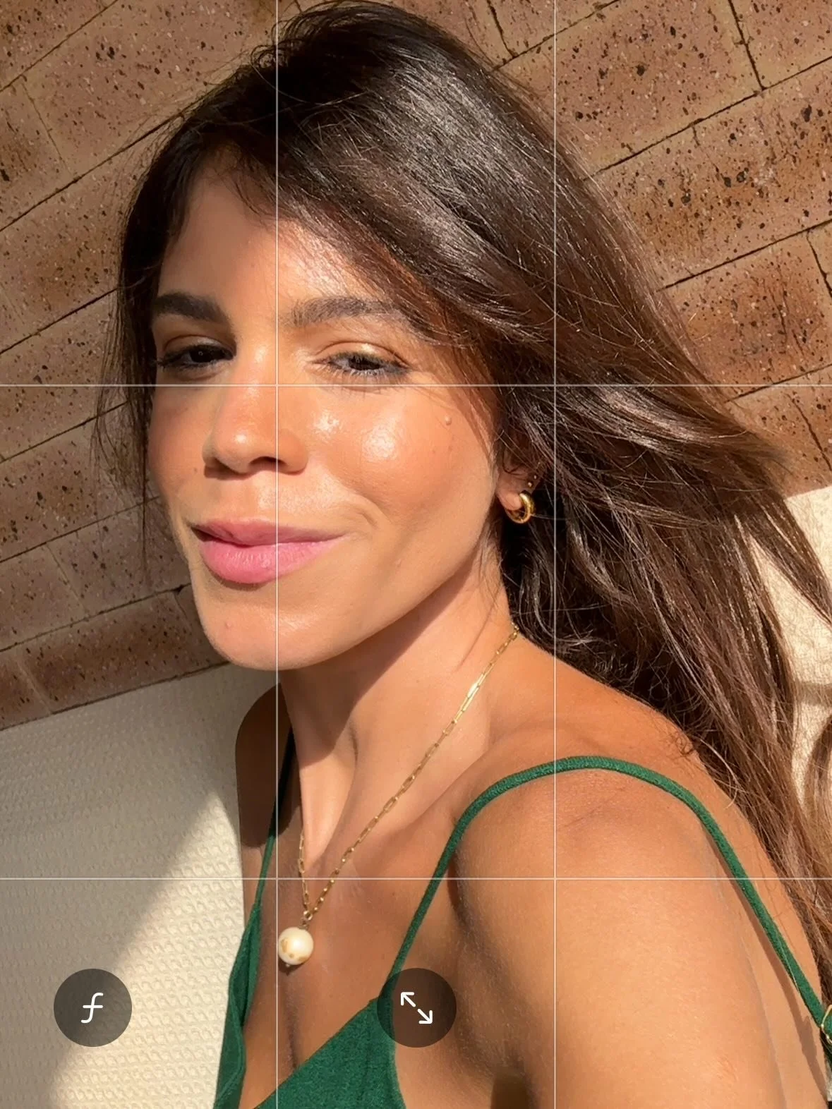 quando voc&ecirc; percebe que todo o rol&ecirc; que passou com seu cabelo - desde as quedas, o excesso de frizz e a textura incerta at&eacute; chegar ao momento atual com cabelo brilhoso, longo e &ldquo;cheio&rdquo; - ficou pra tr&aacute;s! 😌

por q