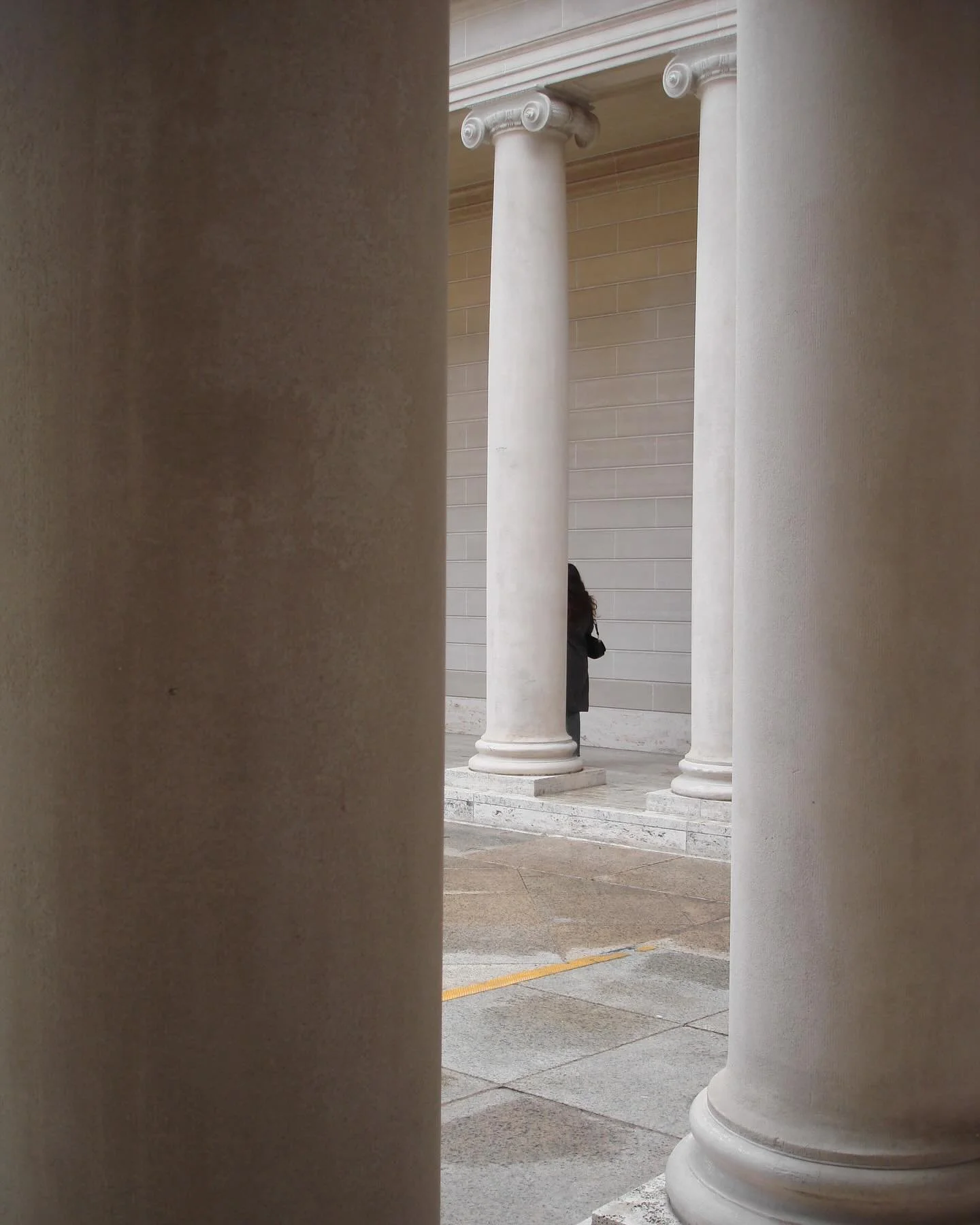 Rodin shadows mostly