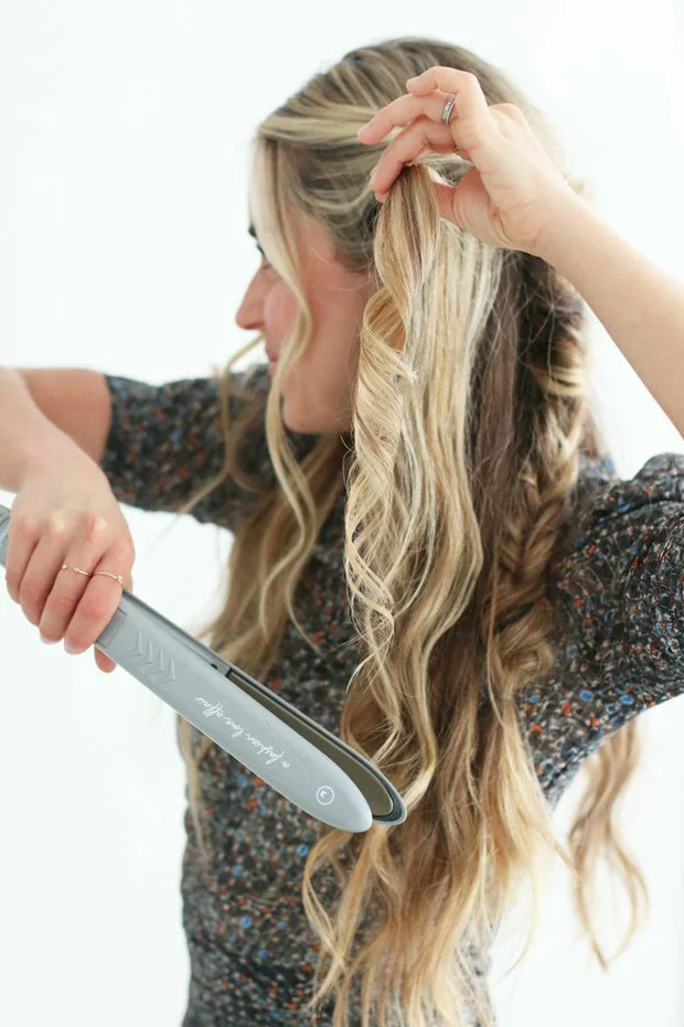 31315_GlitterGuide_tutorial_18.jpg