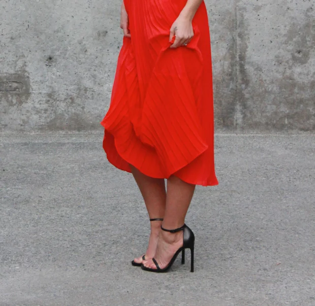 251114_reddress_7.jpg