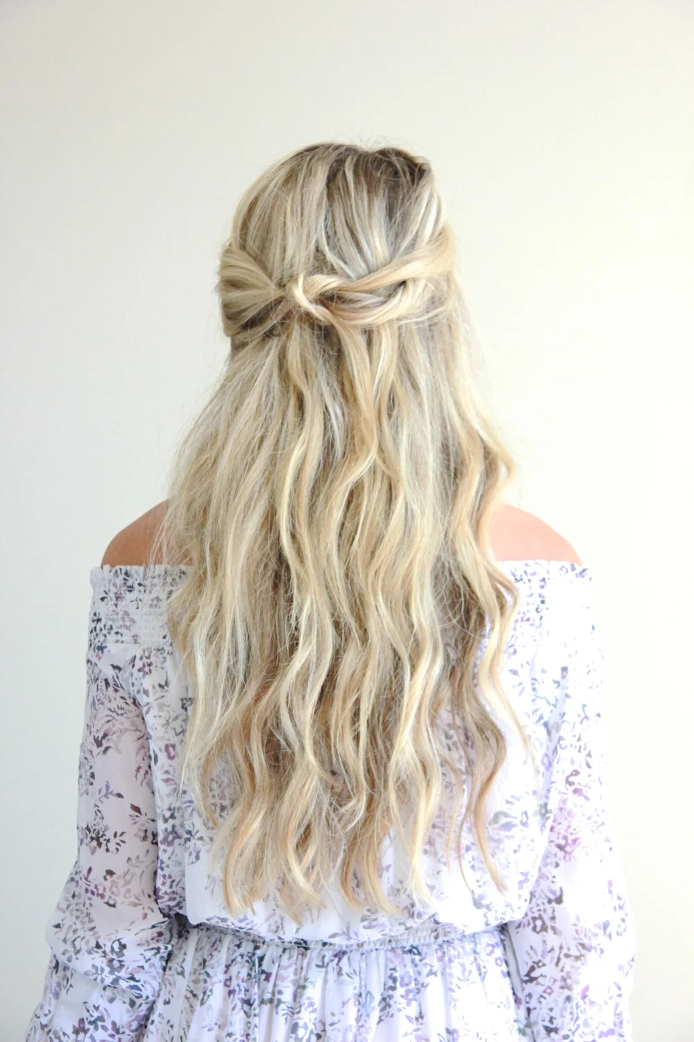 TRESemmé x AFLA Twisted Bun Tutorial