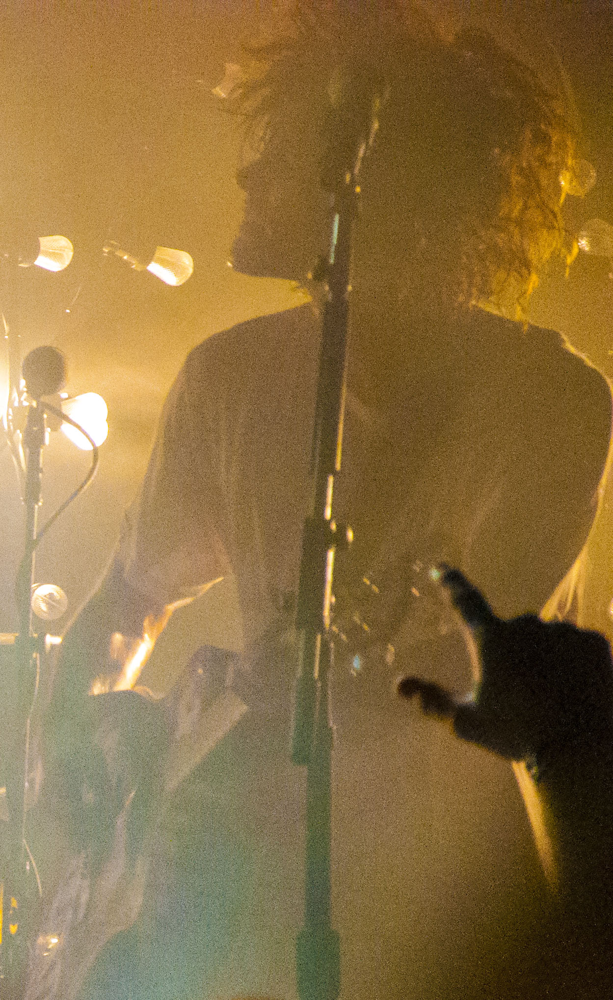 DSC_0118grouplove 9.jpg