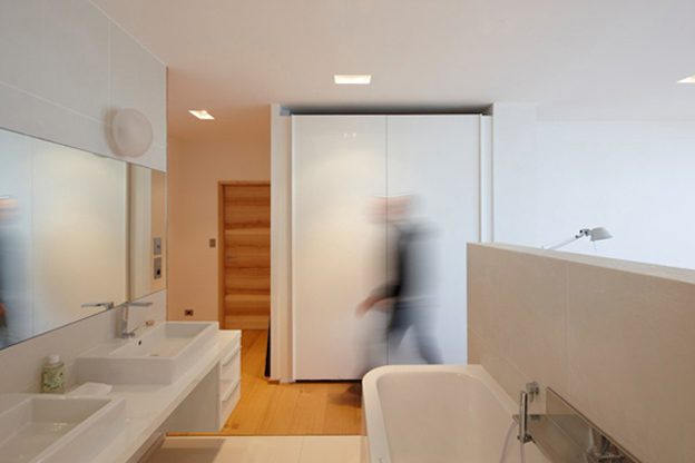 bathroom TAS.jpg