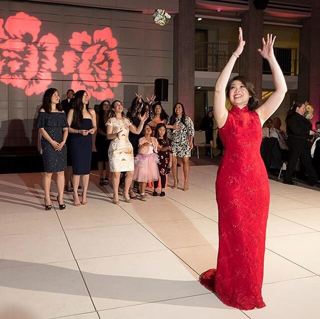 Always love it when brides change into our gown in beautiful ruby red during reception. ❤️ What type of style would you like to wear for your reception? 
Gown @LumiereCoutureBridal⁠
Photo @kevindinhphoto⁠
MUH @sharonypark ⁠
Florals @mitsuko_floral⁠
.