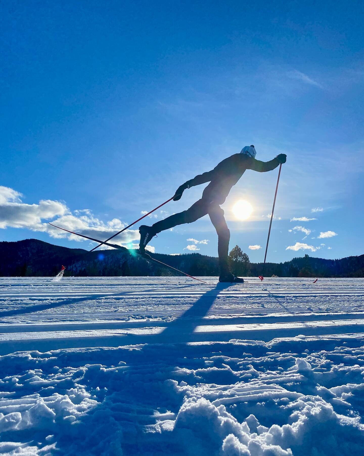 Let&rsquo;s go for a ski! The trails are in great shape. Johan is working on his classic form. Ask my grooming buddy Torsten where this little bench is hidden.