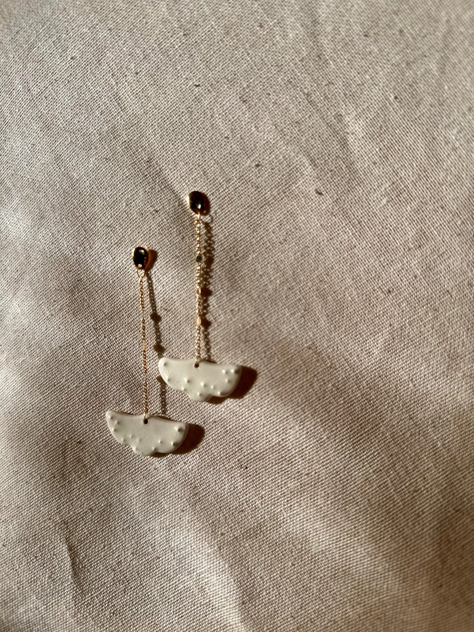 0AF25B01-26E5-4665-9FF7-21949AC8082A