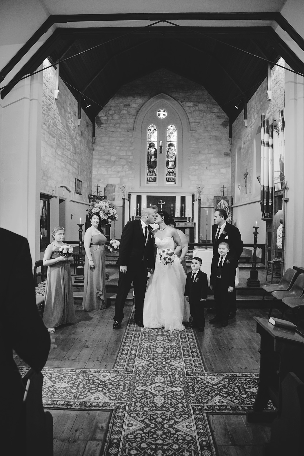 Friendly Adelaide Wedding Photographer 007 black & white.jpg