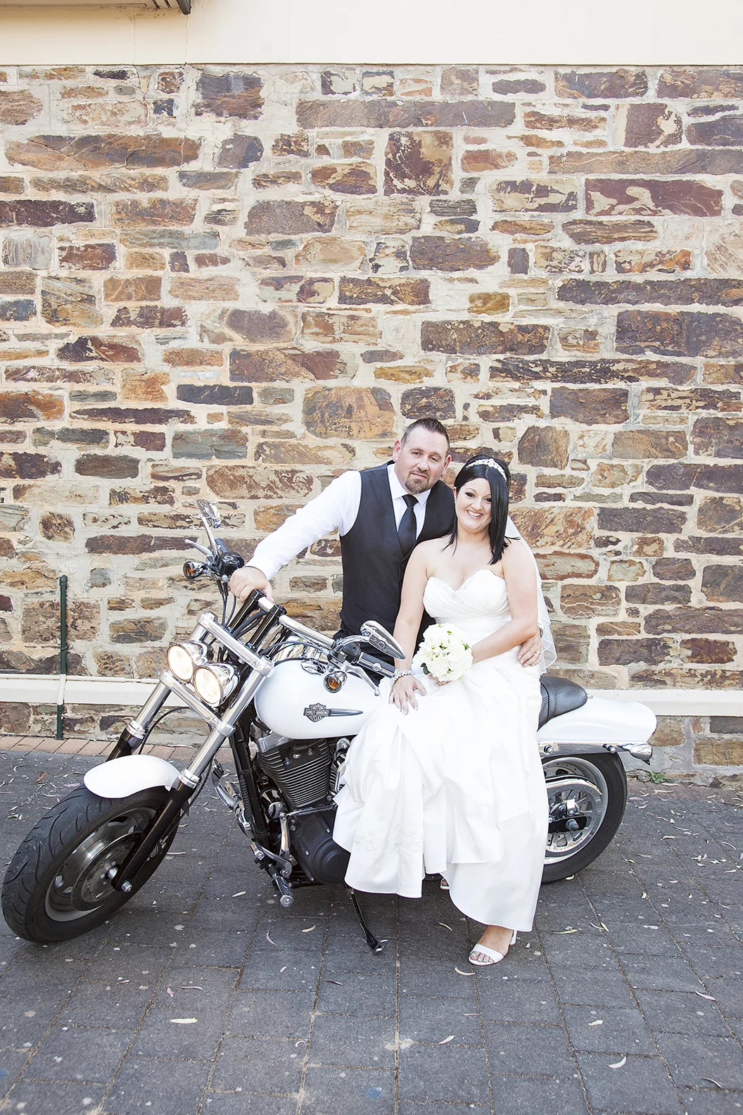 Valentines Day Wedding Sorelles Magill 03.jpg