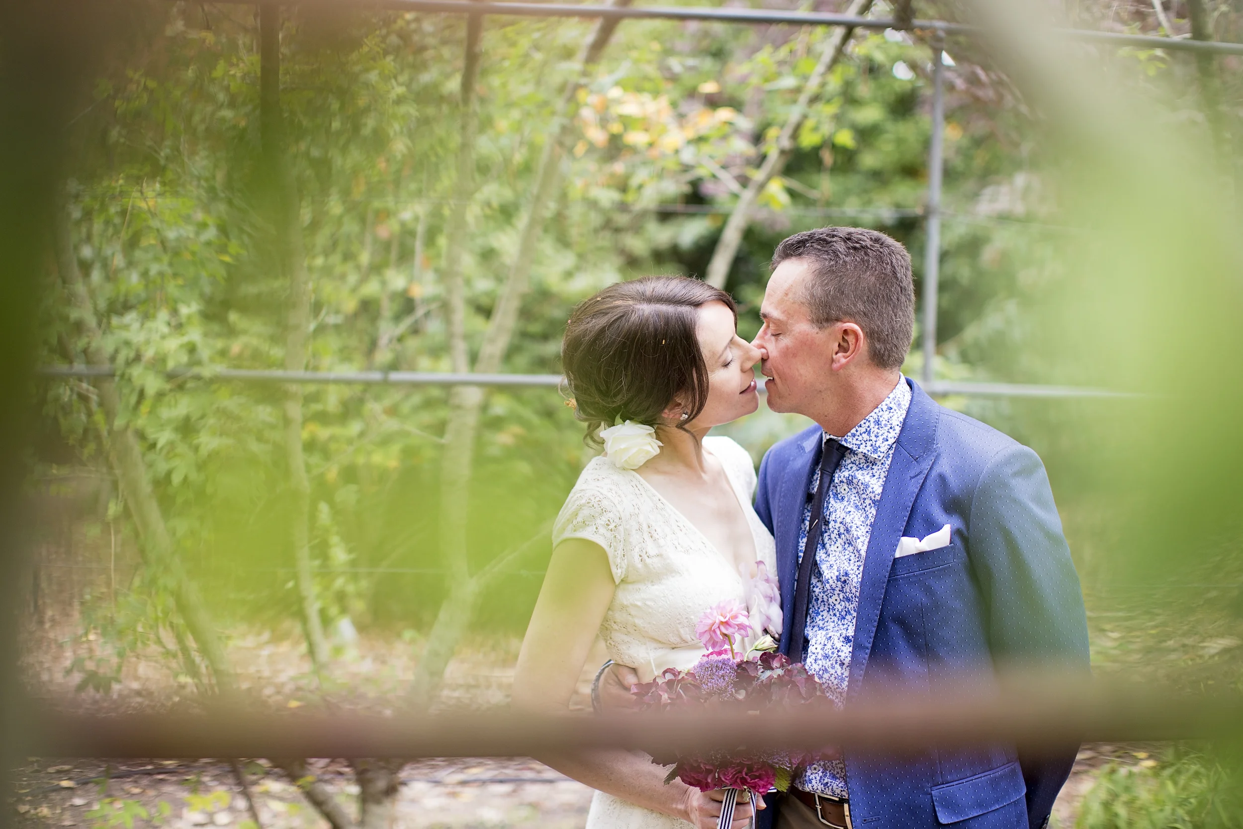 Maree & Hugh's Intimate Aldgate Garden Wedding