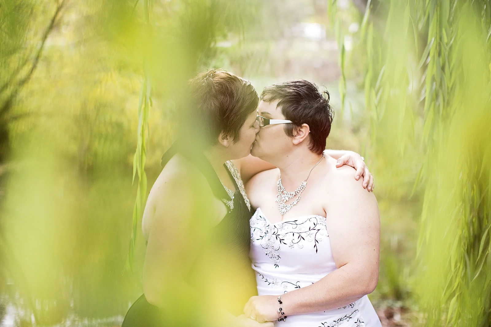 Belle & Karens gorgeous horse themed Clarendon Wedding
