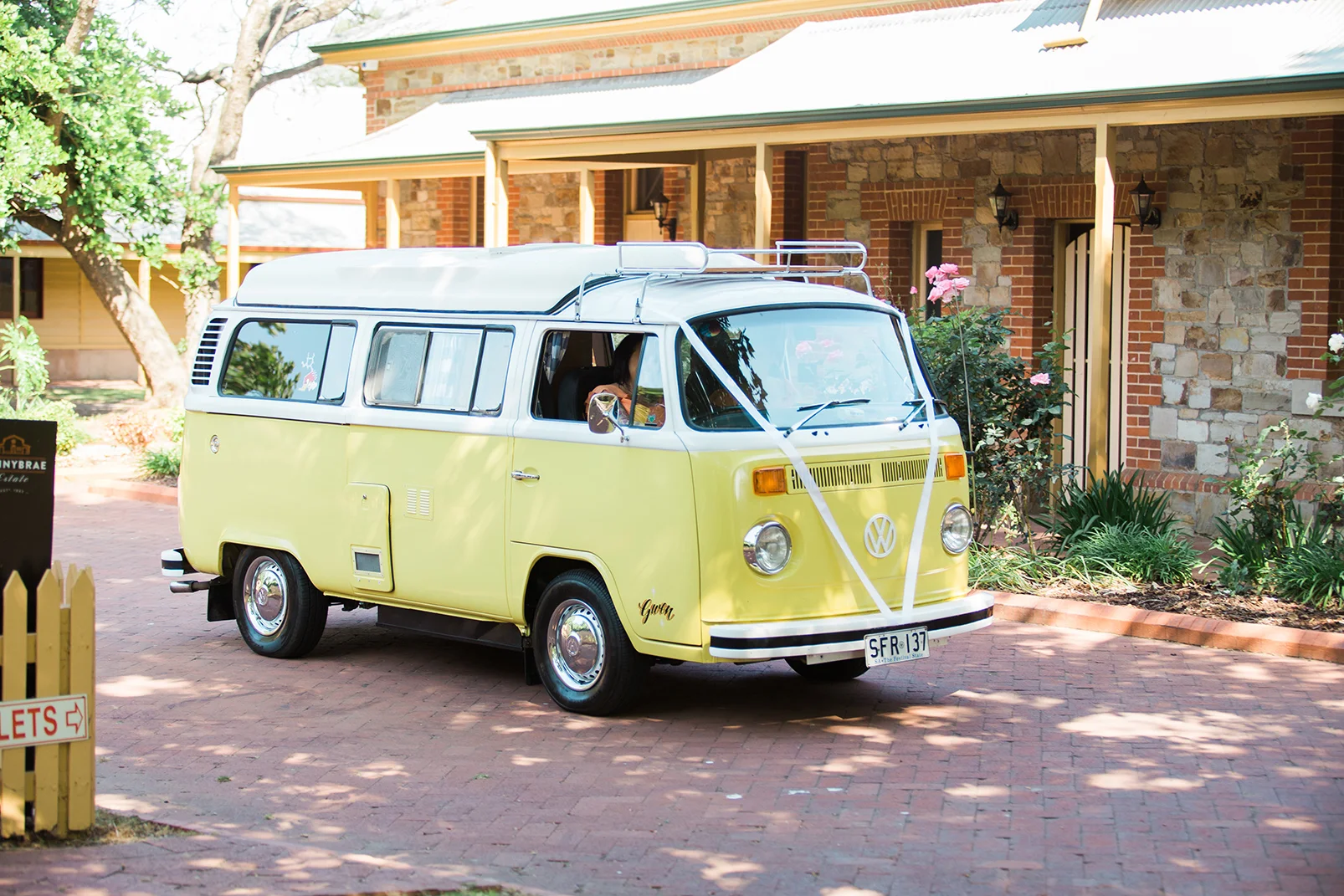 Unique Sunnybrae Estate Wedding 039.jpg