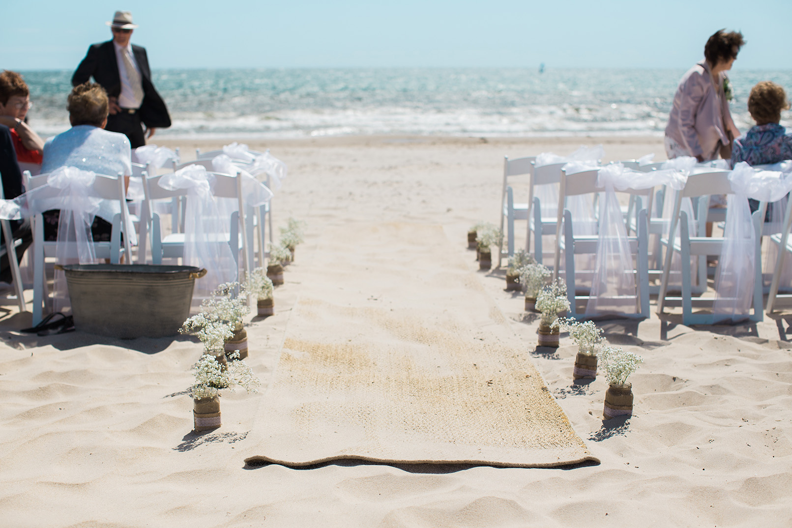 Beautifully Windy Seacliff Beach Wedding 23.jpg