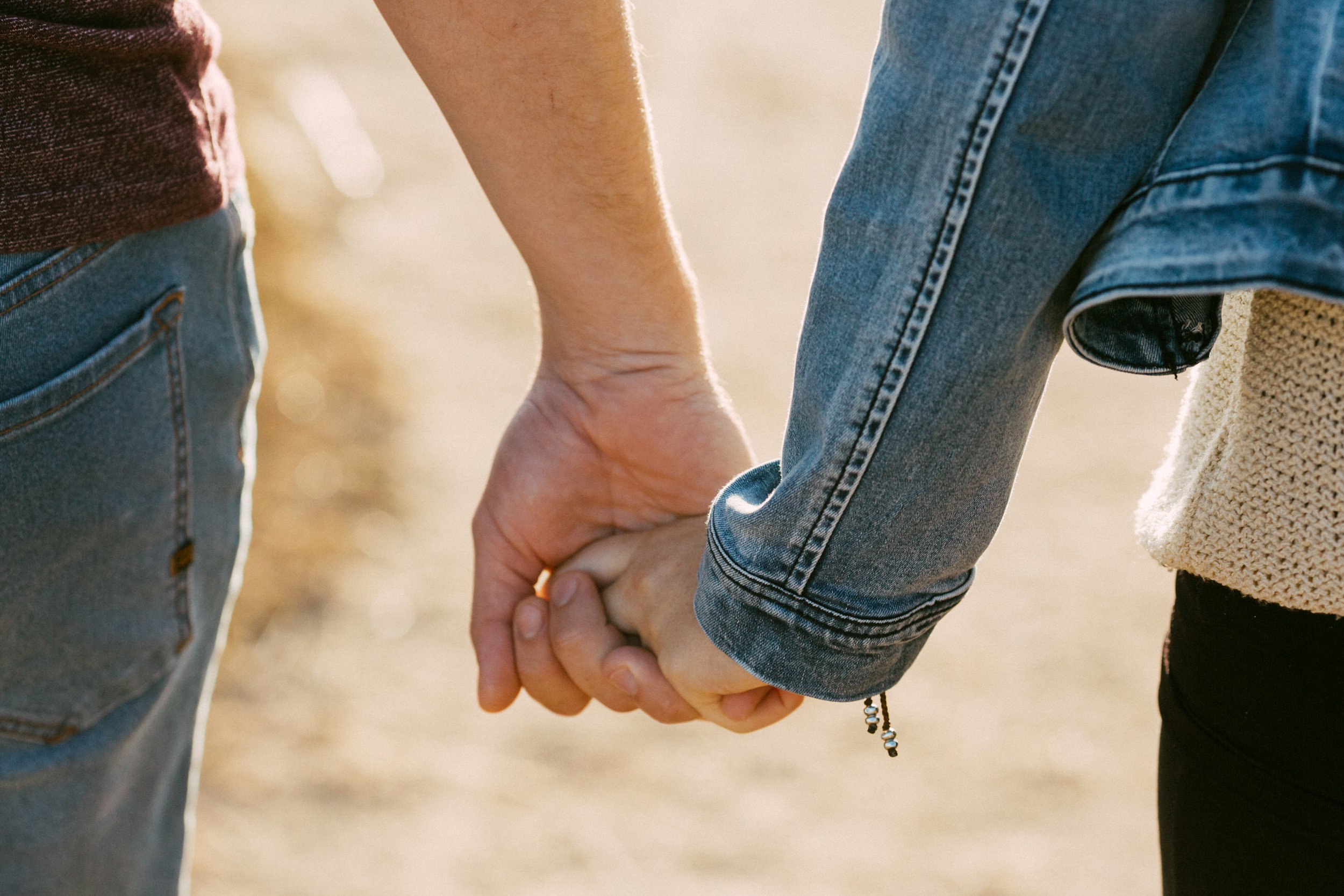 Maslin Beach Engagement Portraits 009.jpg