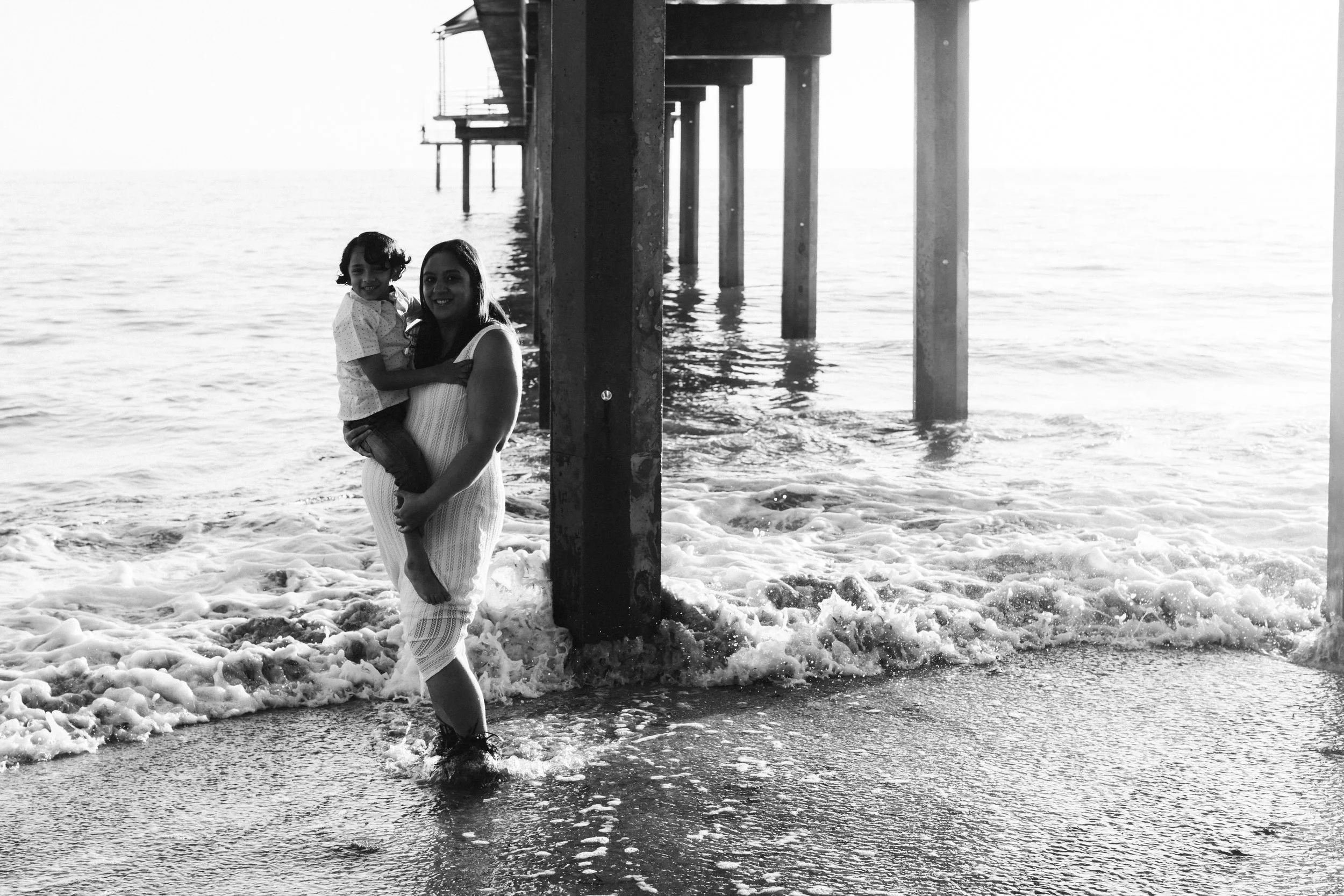 Beach Natural Maternity Portrait Session 032.jpg