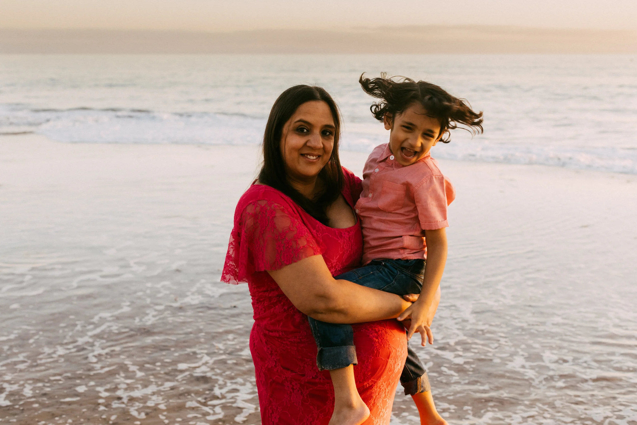 Beach Natural Maternity Portrait Session 053.jpg