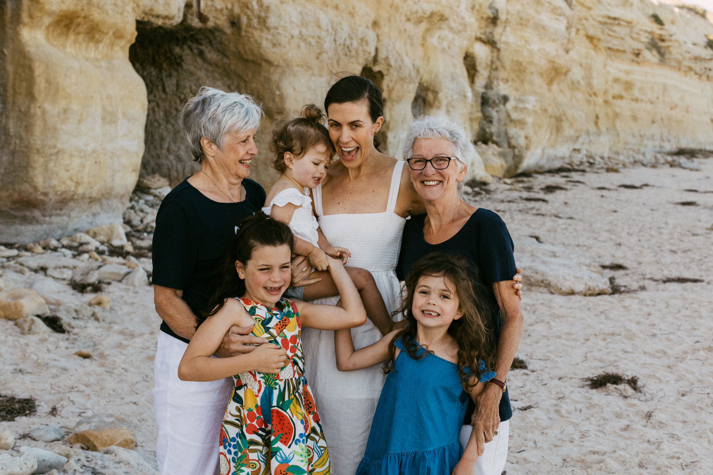 Natural Portraits for Large Family on Beach South Australia 021.JPG