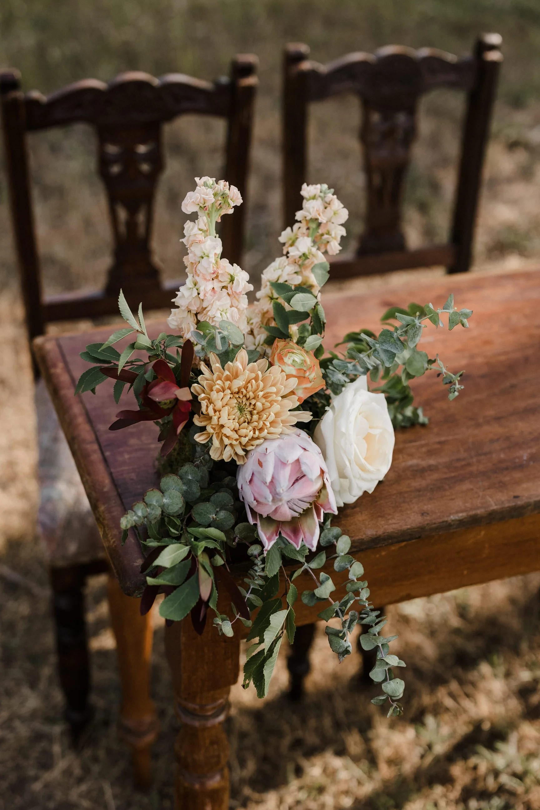 Magnolia Farm Elopement 010 simple wedding flowers.jpg