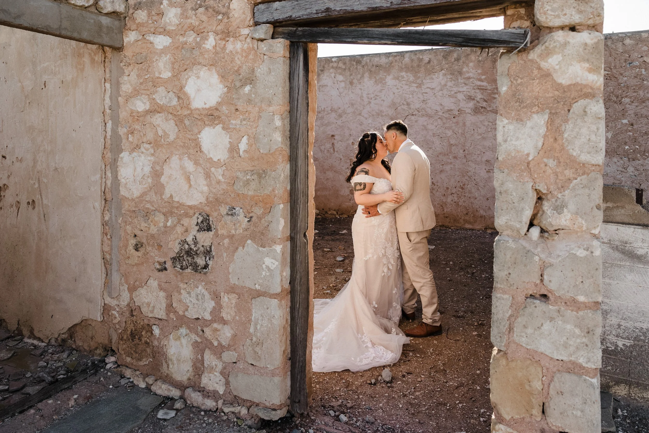 38 Monarto Zoo Wedding - portrait photos.jpg