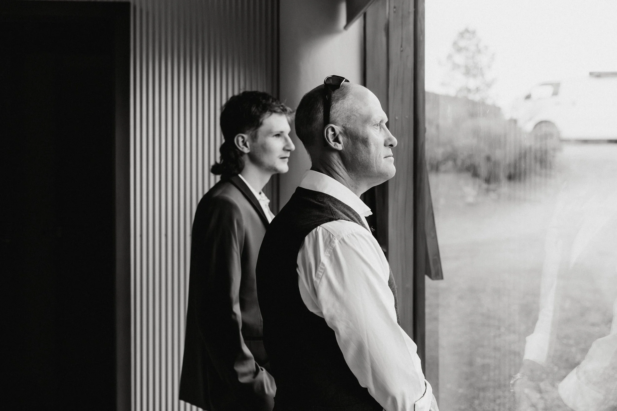 35 Rawnsley Park - groom prep.jpg