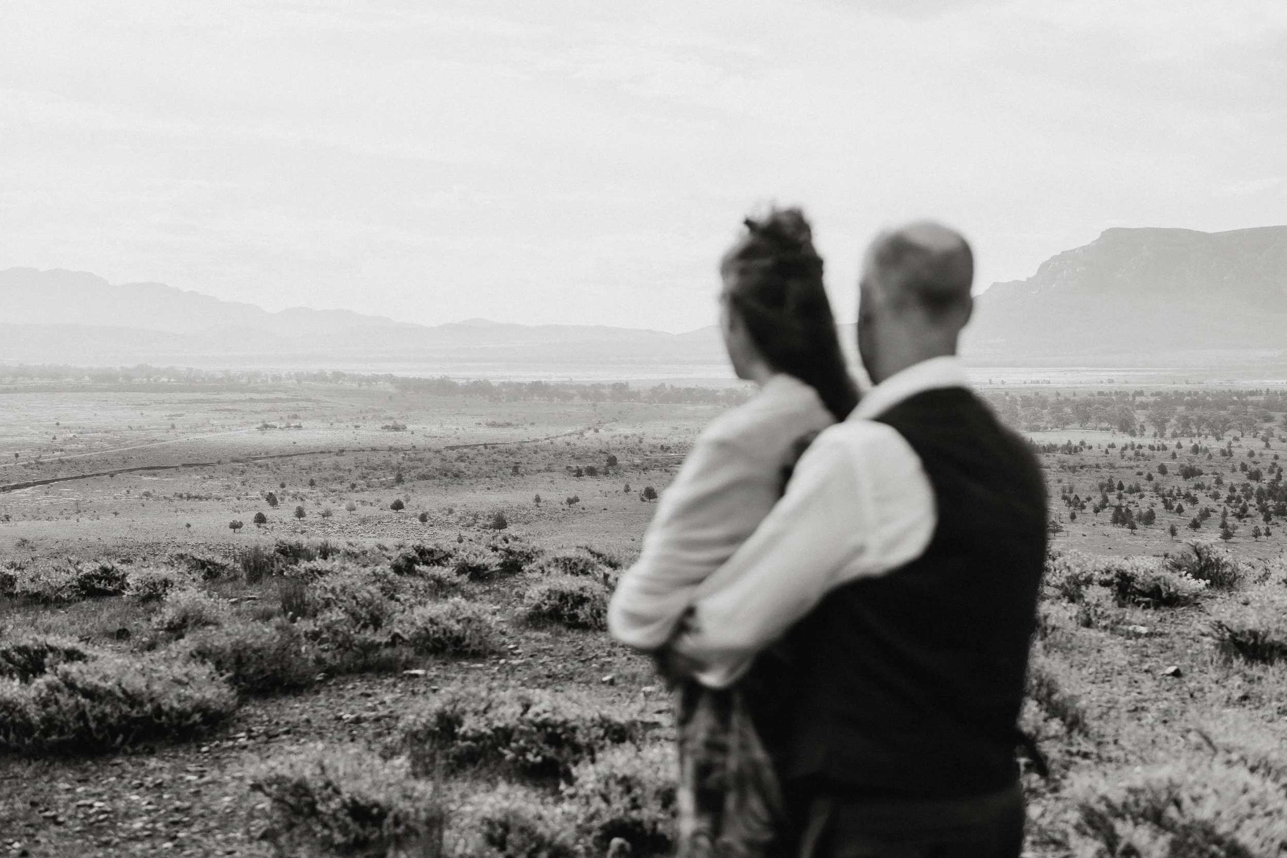 65 Rawnsley Park - wedding couple portraits.jpg