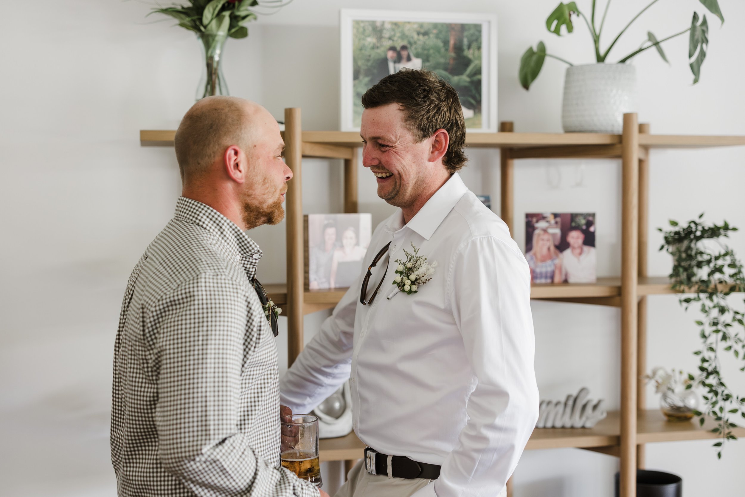 04 Port Willunga Groom Prep.jpg