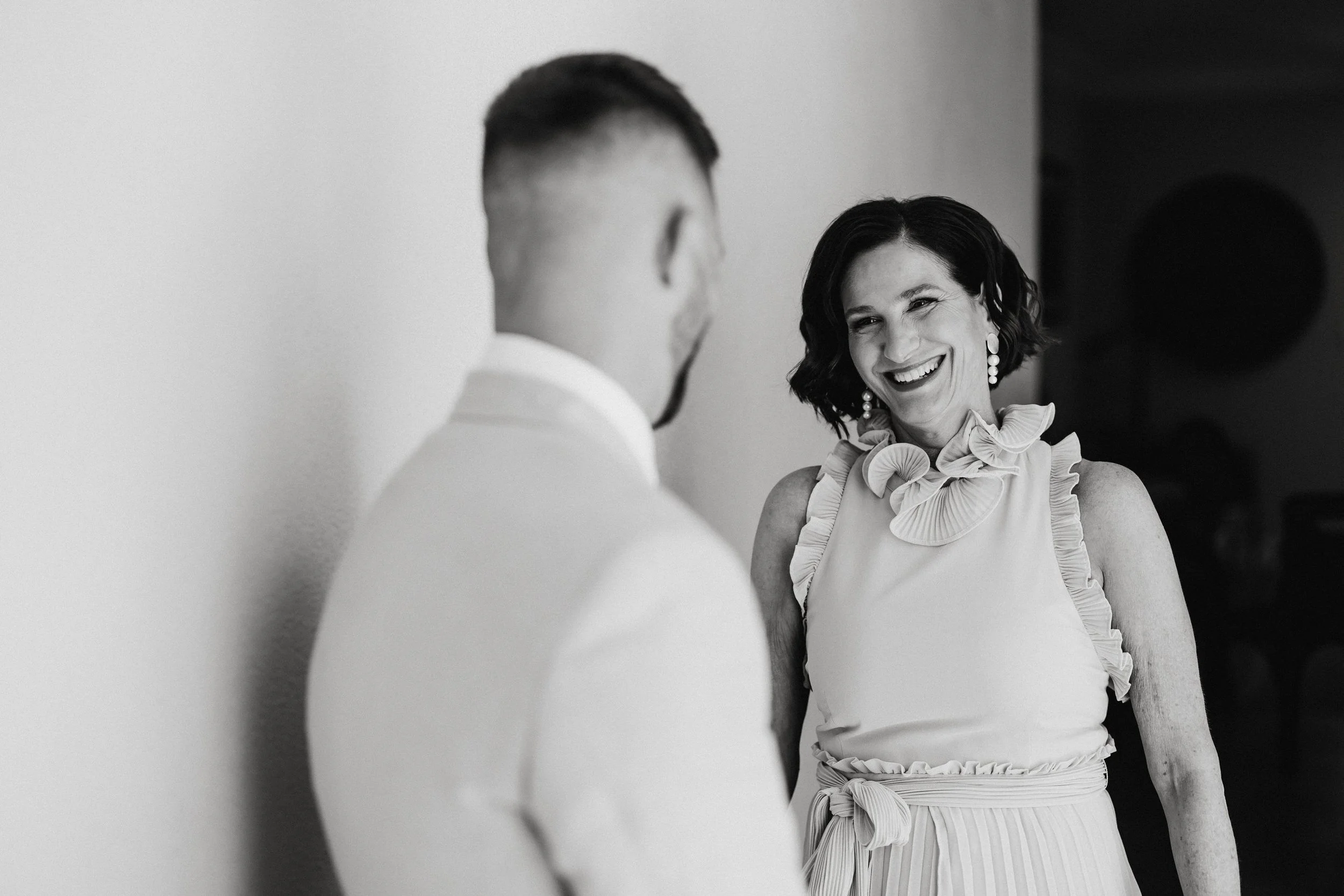 05 The Retreat Stirling Elopement Groom Preparation Photos.jpg