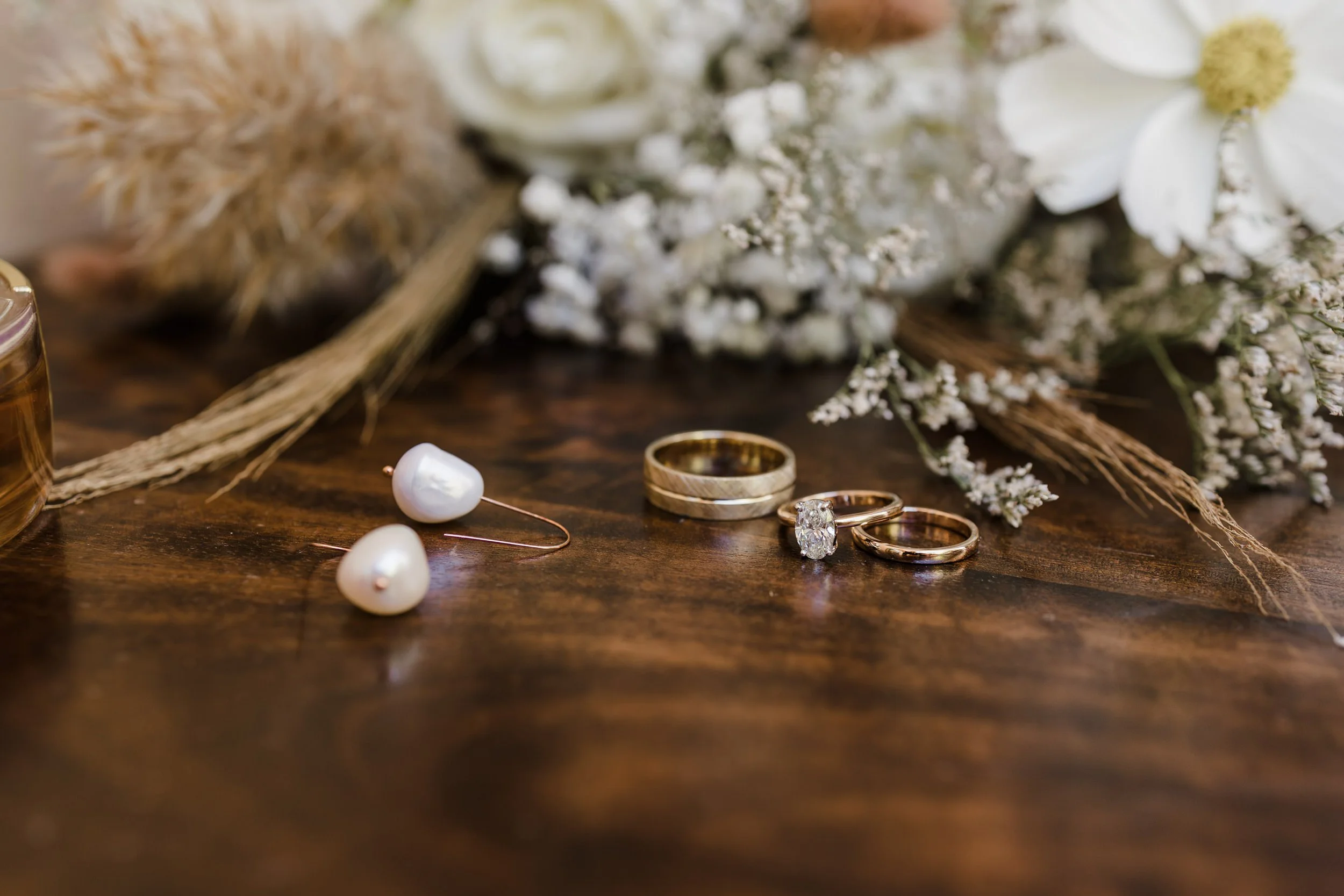 12 The Retreat Stirling Elopement Bride Preparation Photos.jpg