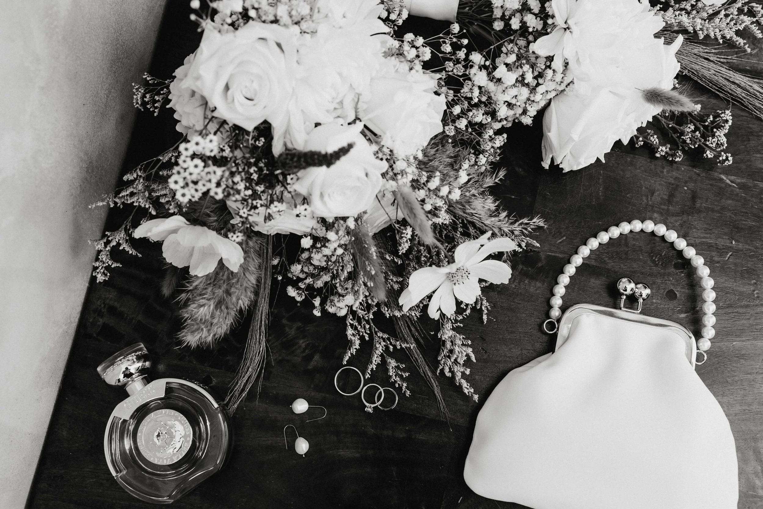 13 The Retreat Stirling Elopement Bride Preparation Photos.jpg