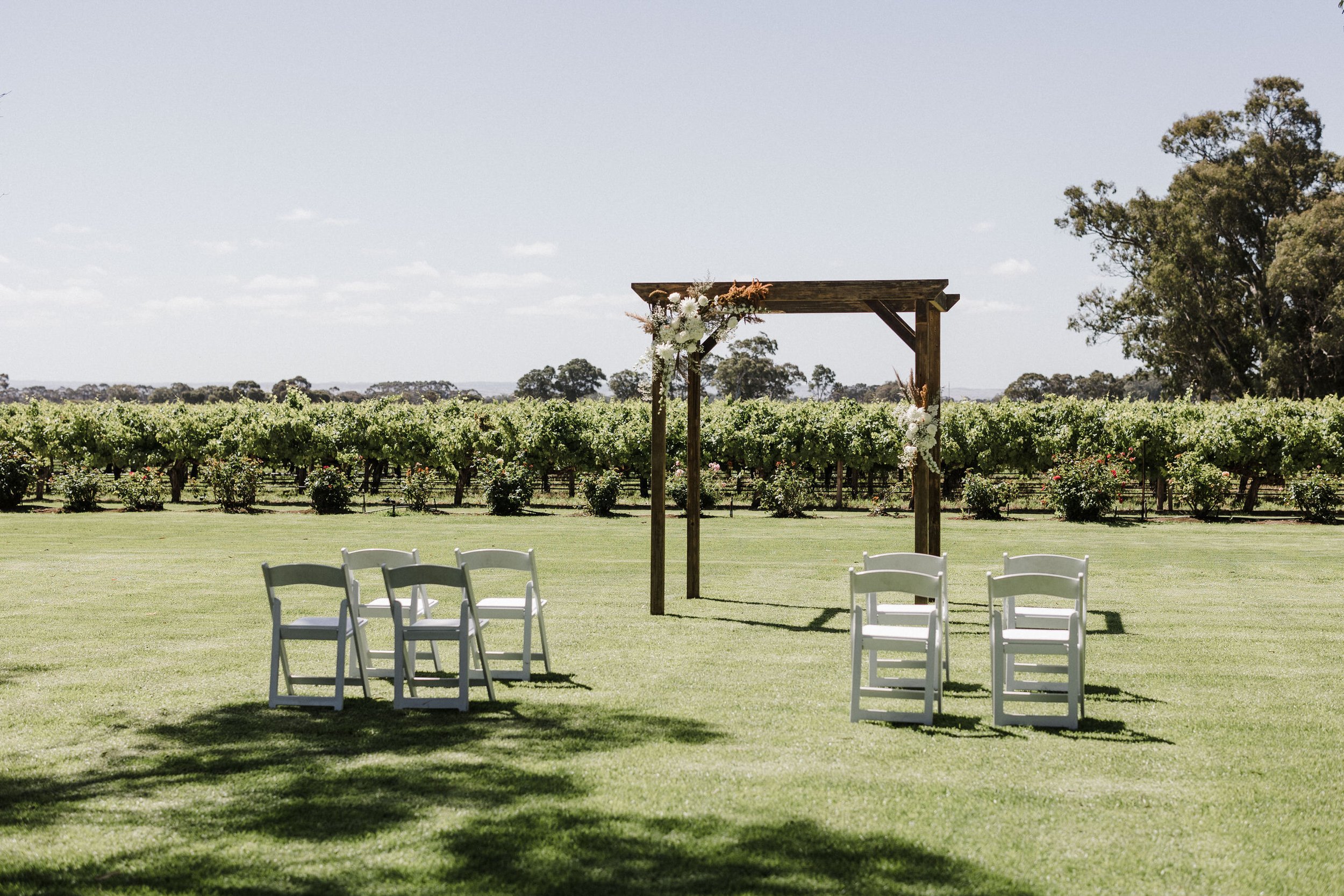 20 Lake Breeze Wines Elopement Ceremony Decor.jpg