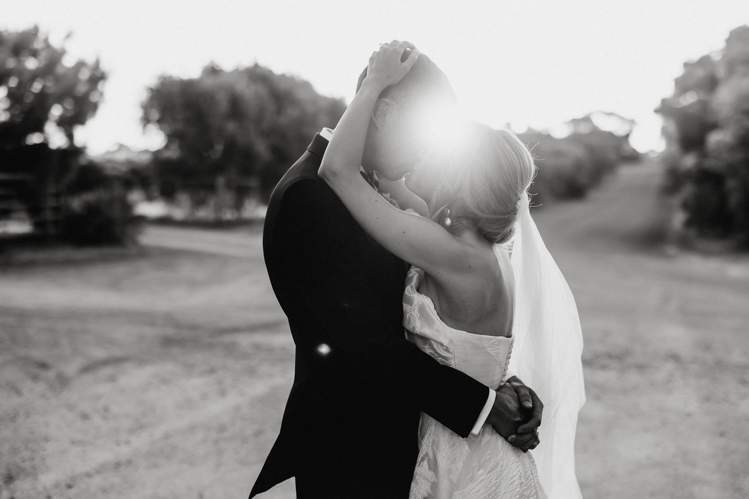 Modern Simon Hackett Winery Wedding with Bright Florals