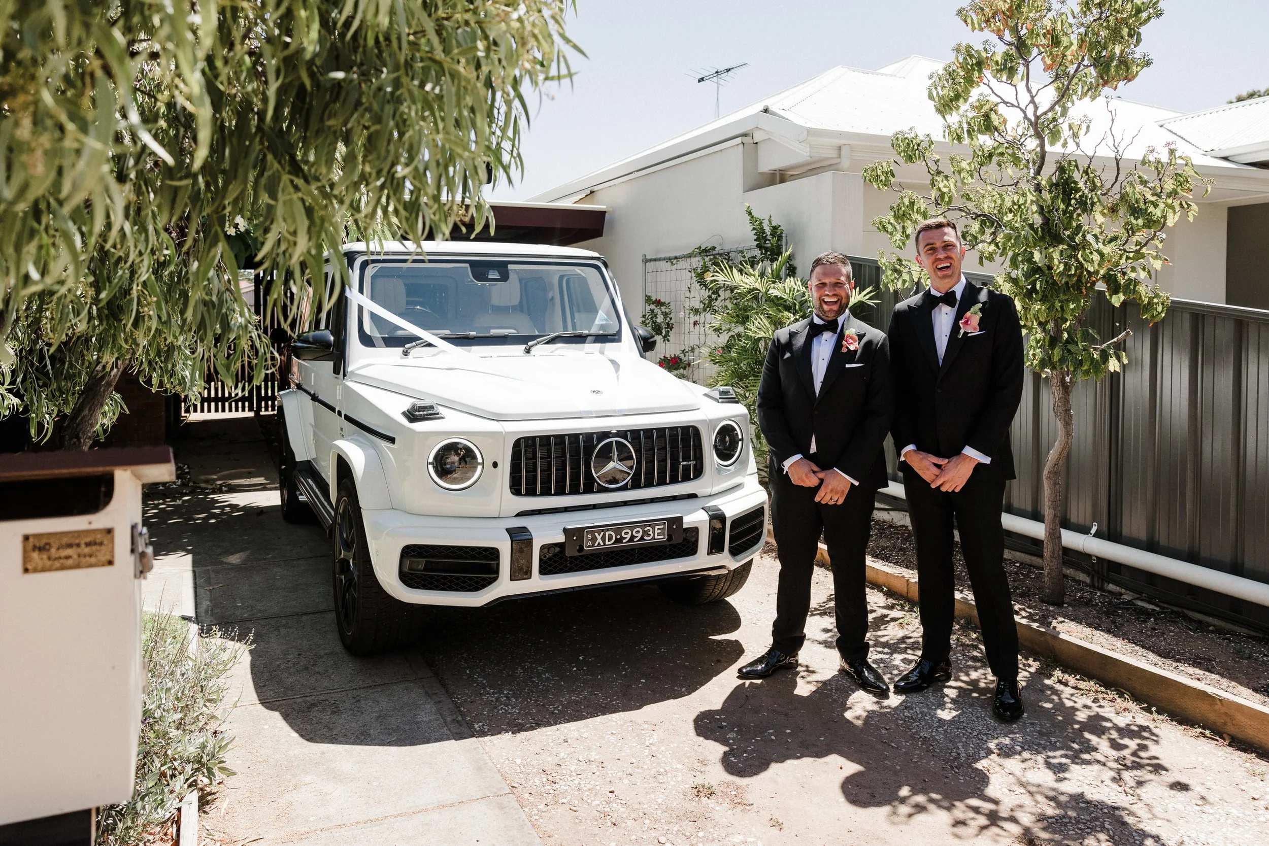 11 Groom prep photos.jpg