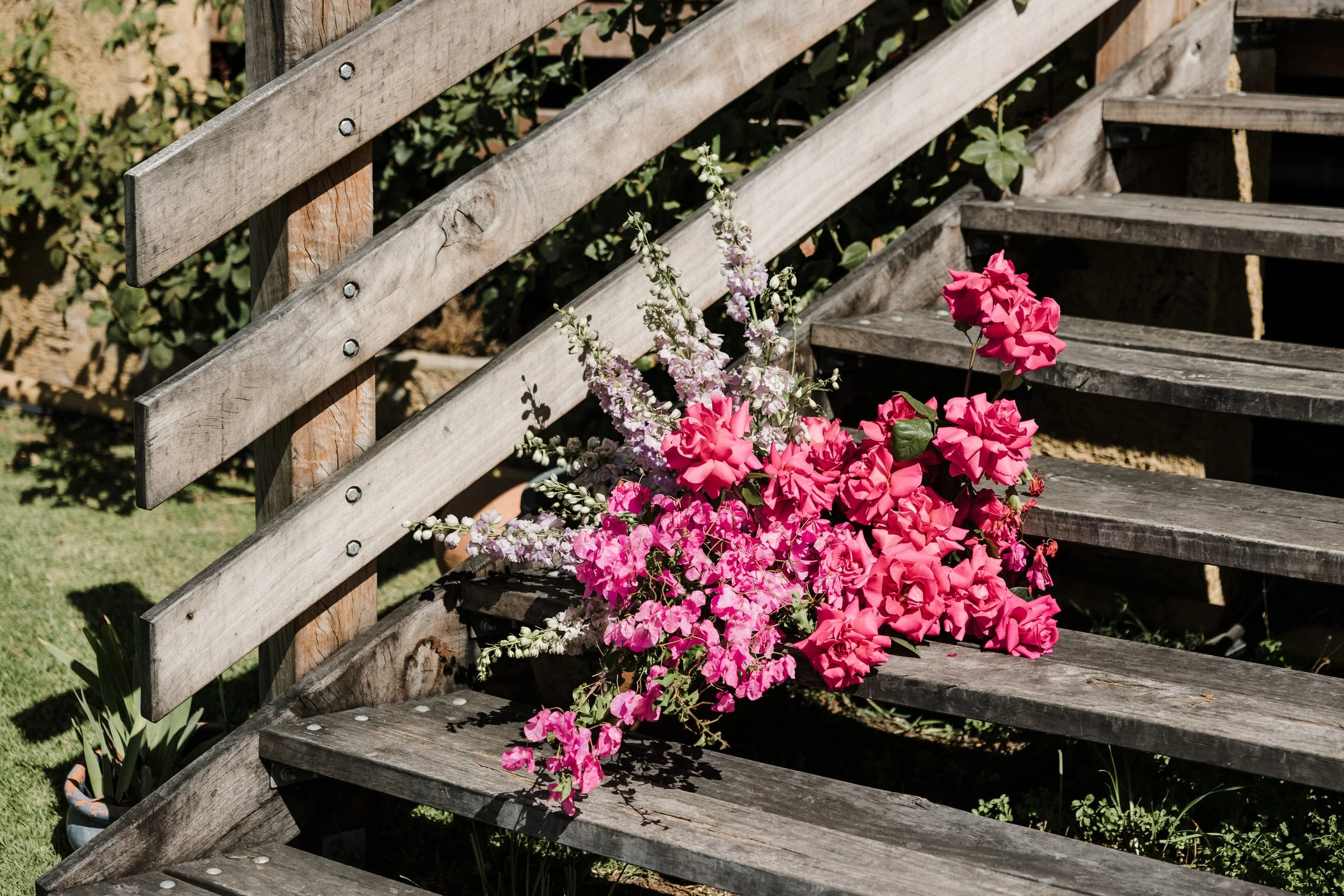 22 wedding florals.jpg
