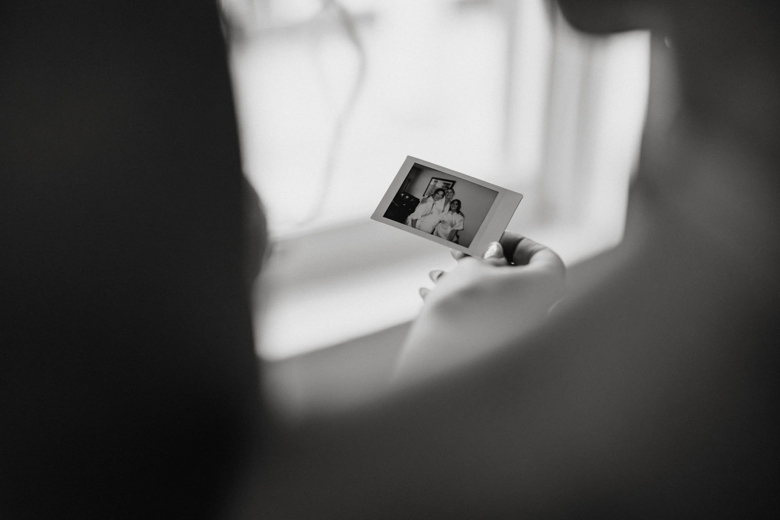 23 Little Car Photography Bride Prep Photos.jpg