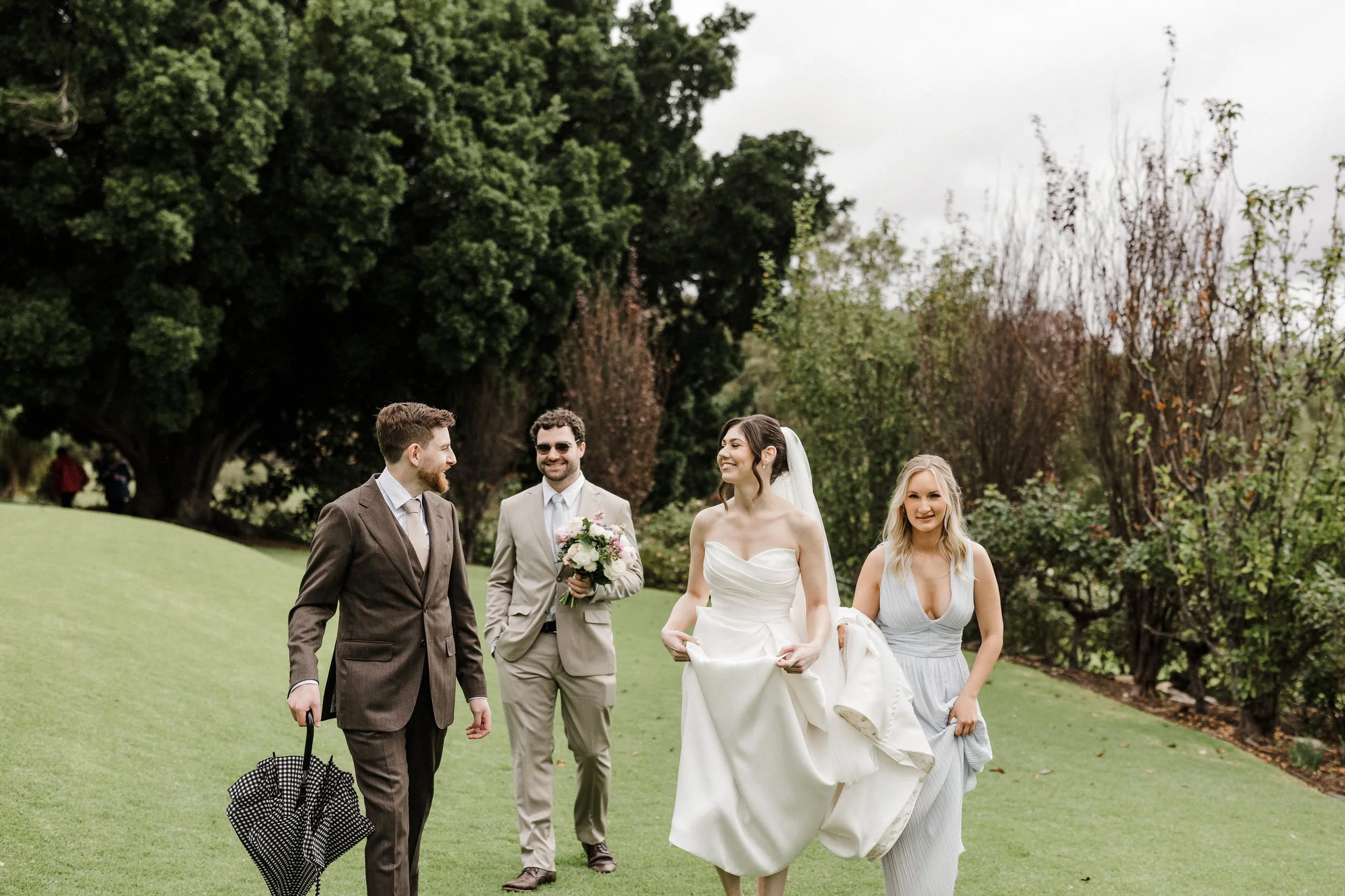 15 Carrick Hill Rainy Day wedding Portraits.jpg