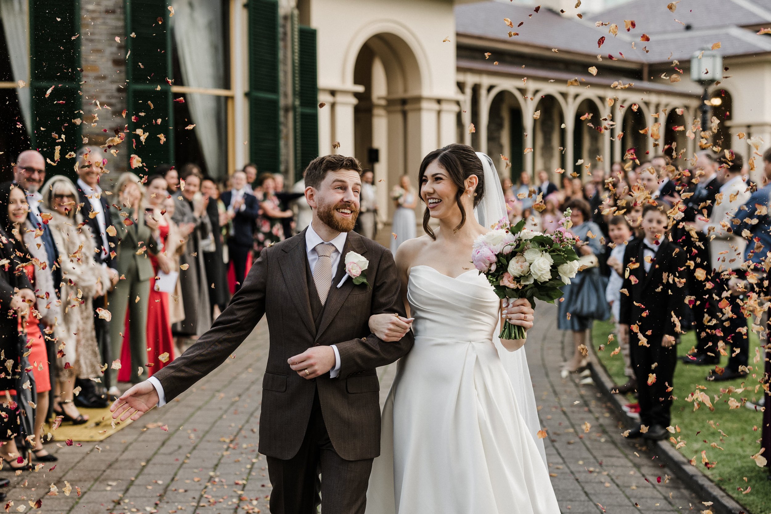 32 Ayers House Wedding Confetti.jpg