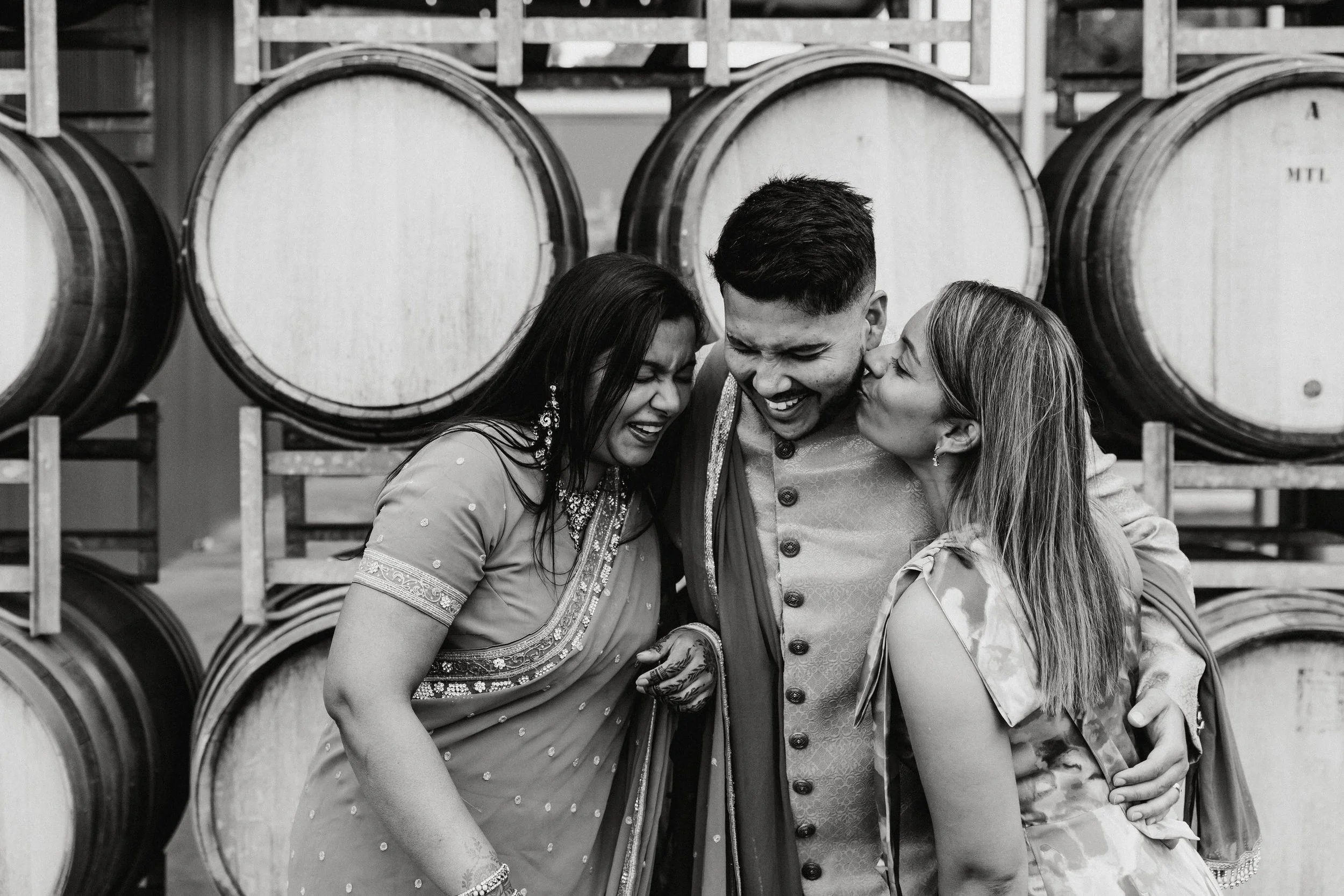 42 wedding family photos Hastwell Lightfoot Winery.jpg