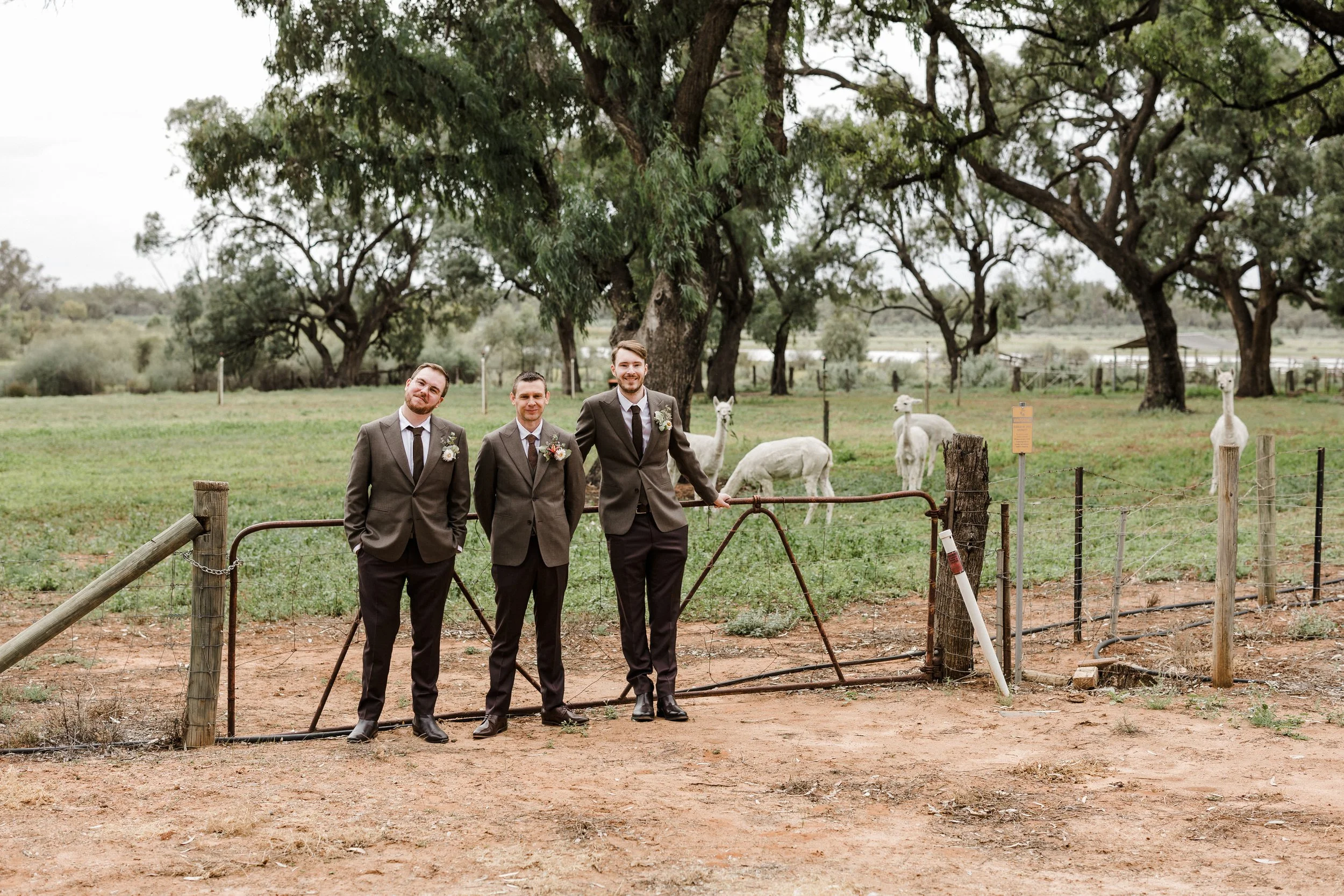 04 Riverland Groom Prep Photo.jpg