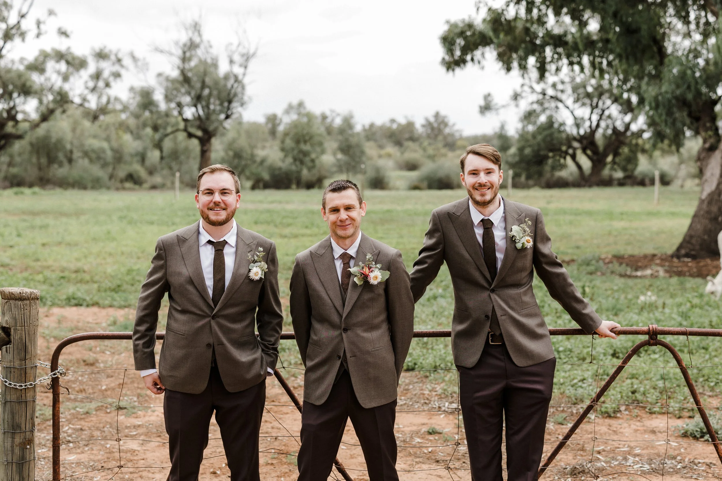 05 Riverland Groom Prep Photo.jpg