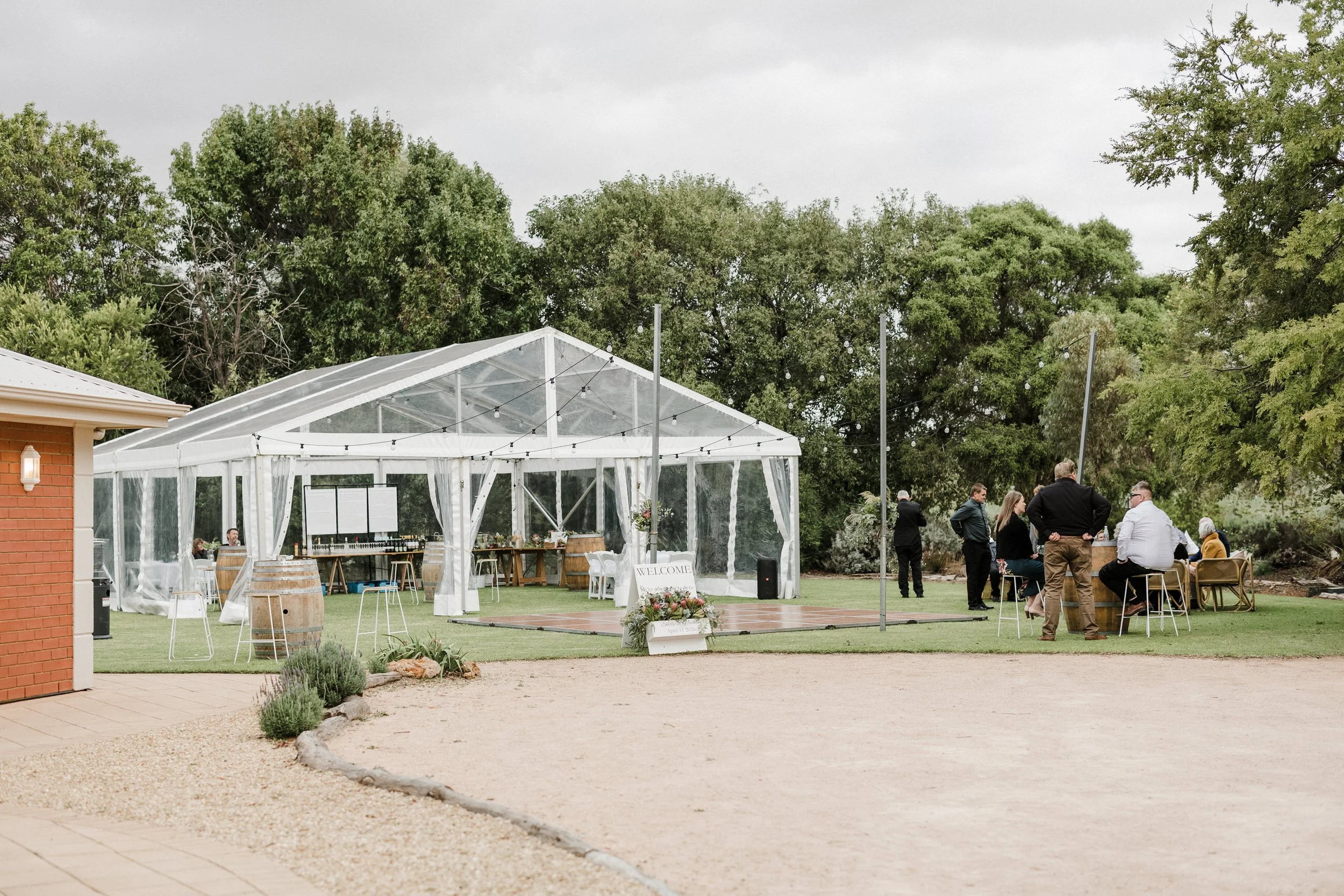 78 Templeton on Murray Wedding Setup.jpg