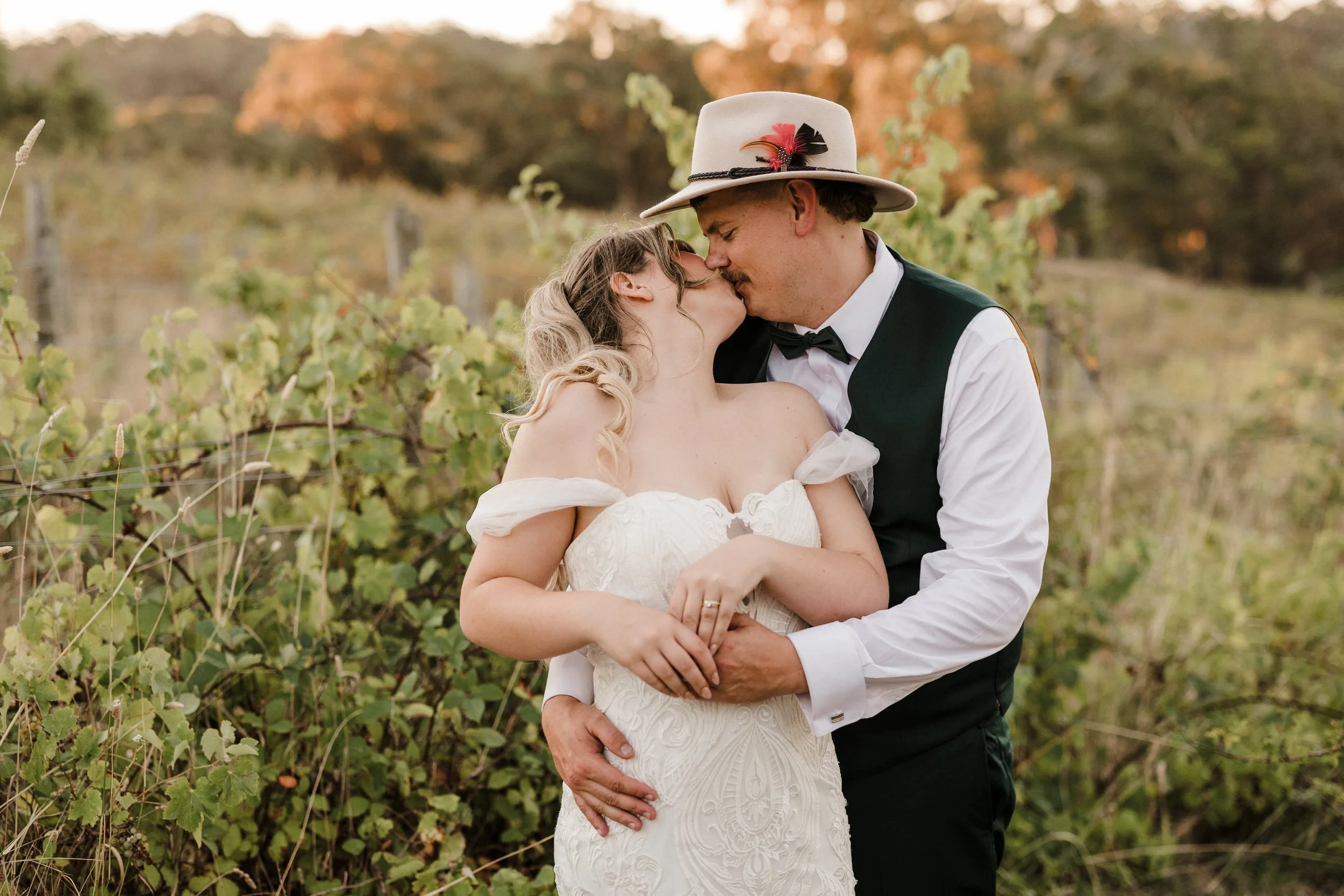 Enna &amp; Freddy’s Colourful Sinclair’s Gully Wedding