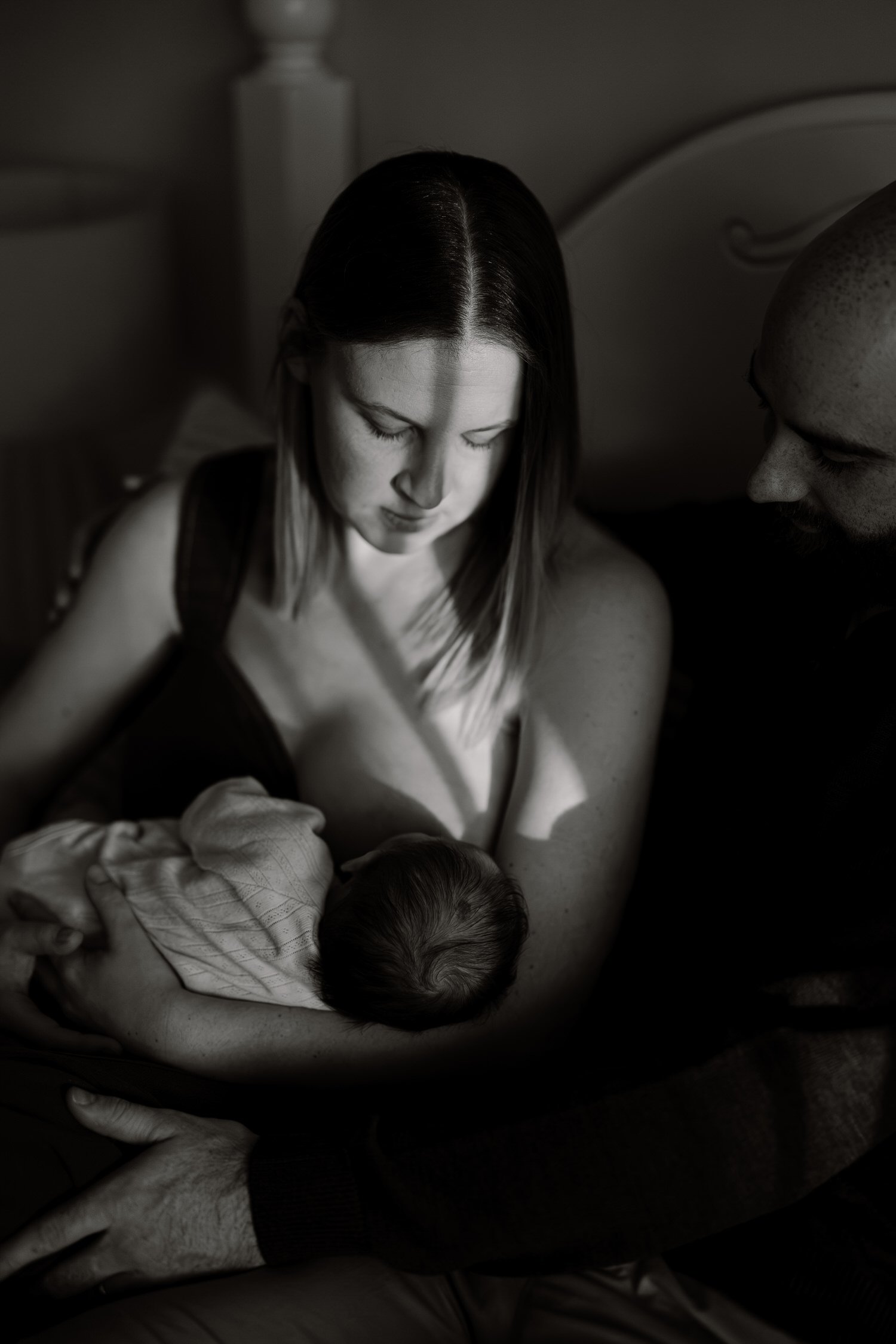07 Natural Newborn Portraits at Home Clare Valley with interesting light.jpg