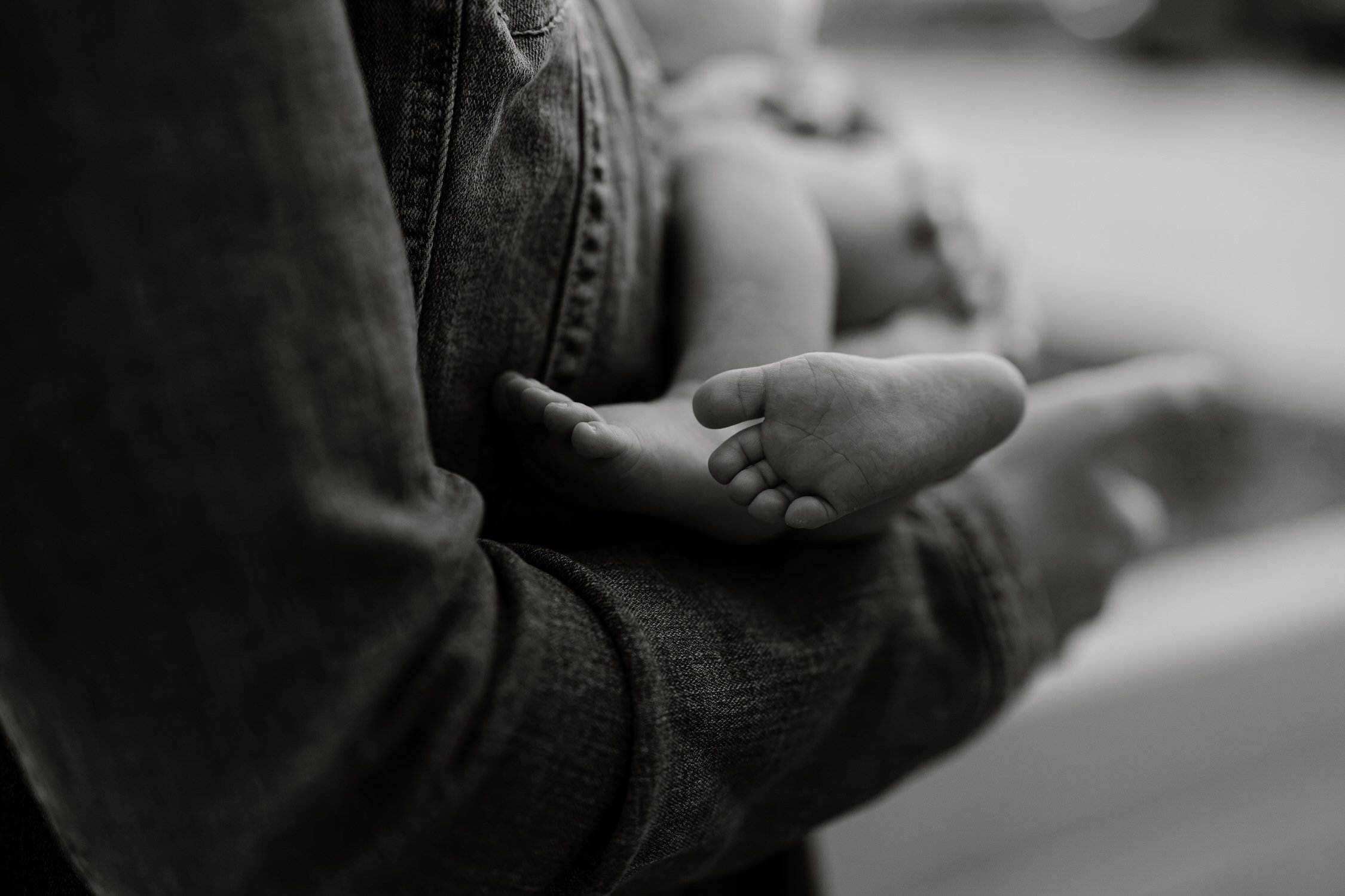 14 Natural Newborn Portraits at Home Clare Valley tiny feet and toes.jpg