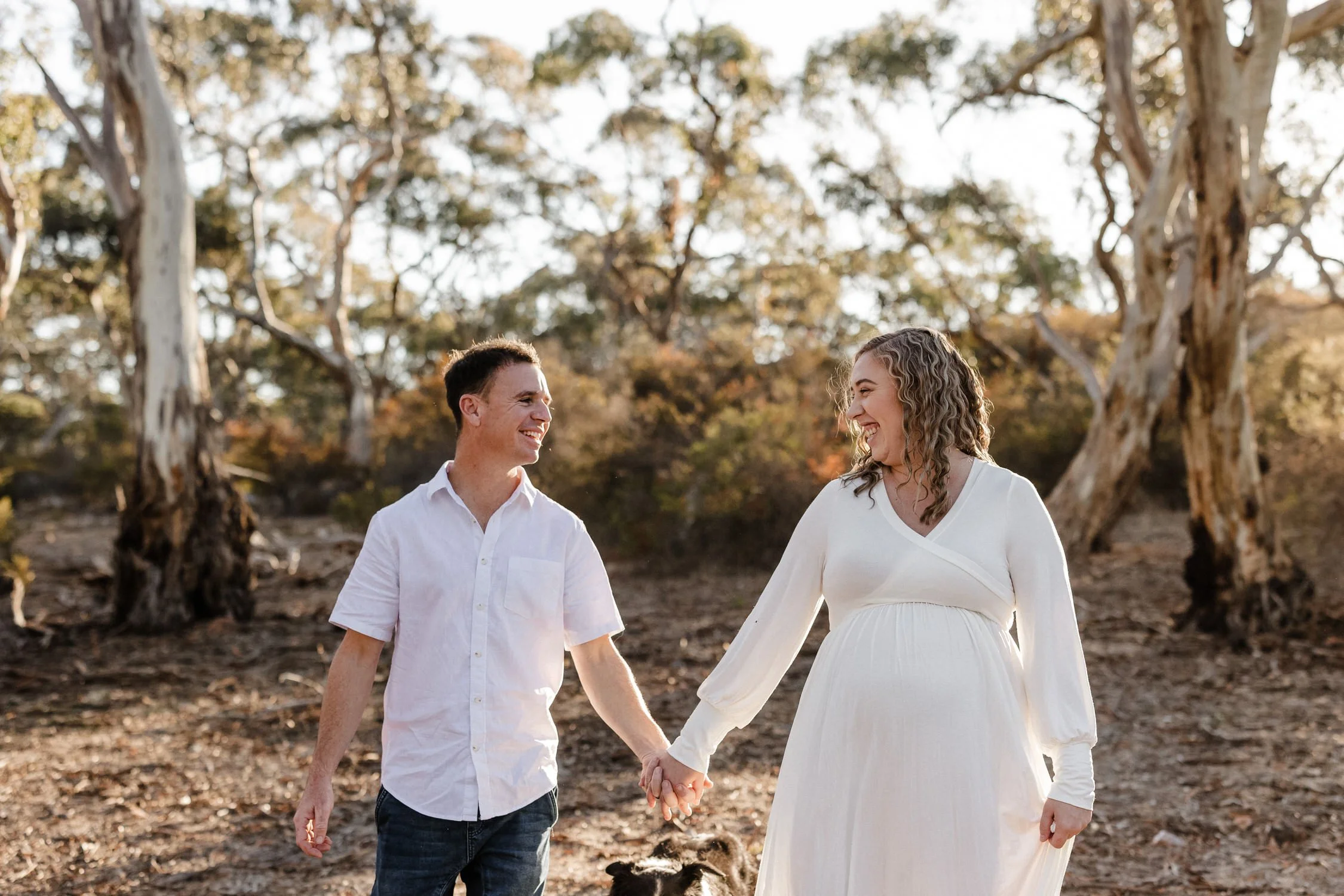 07 Auburn Clare Valley Farm Maternity Portraits in the scrub.jpg
