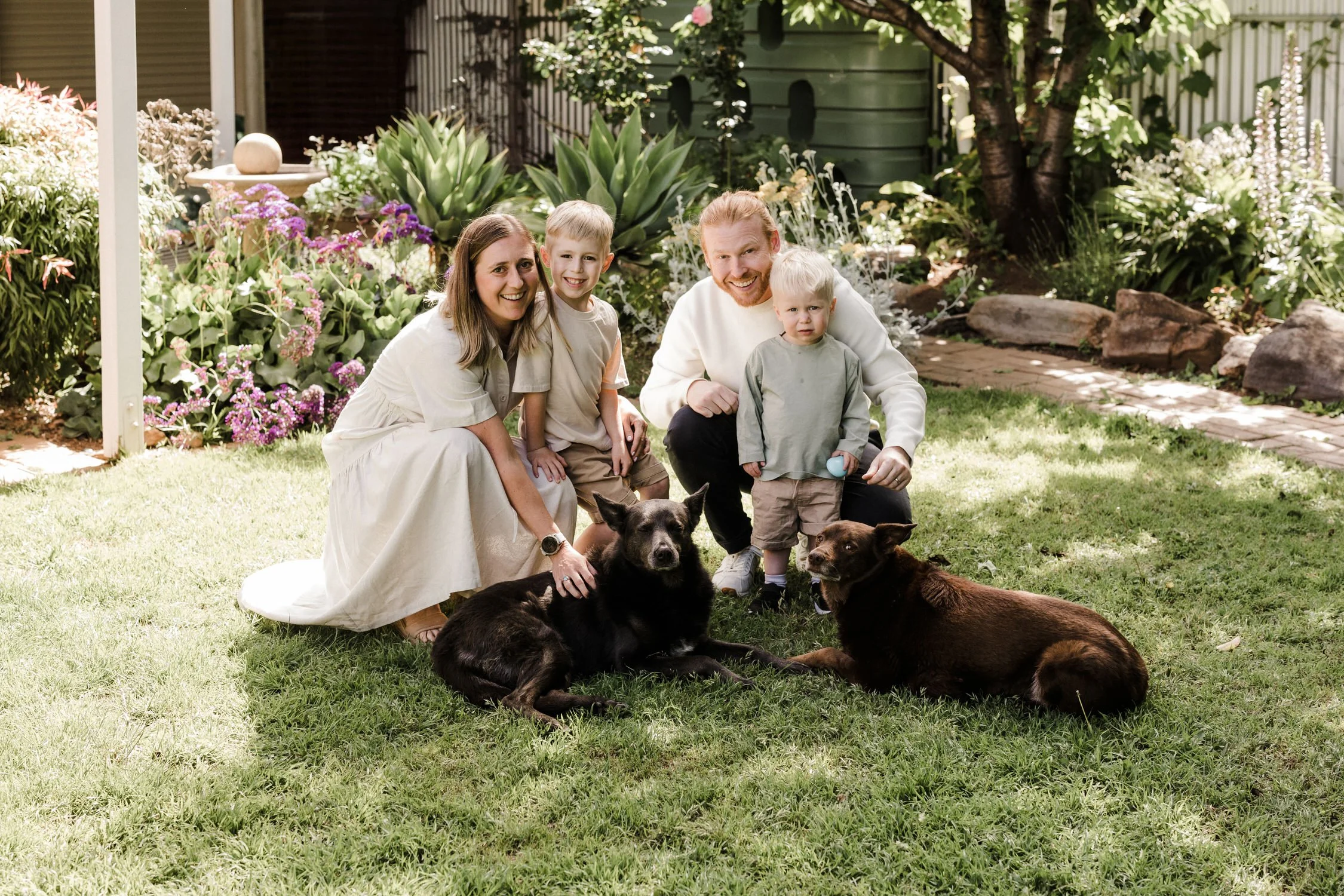 03 Natural family portraits at home Adelaide SA.jpg