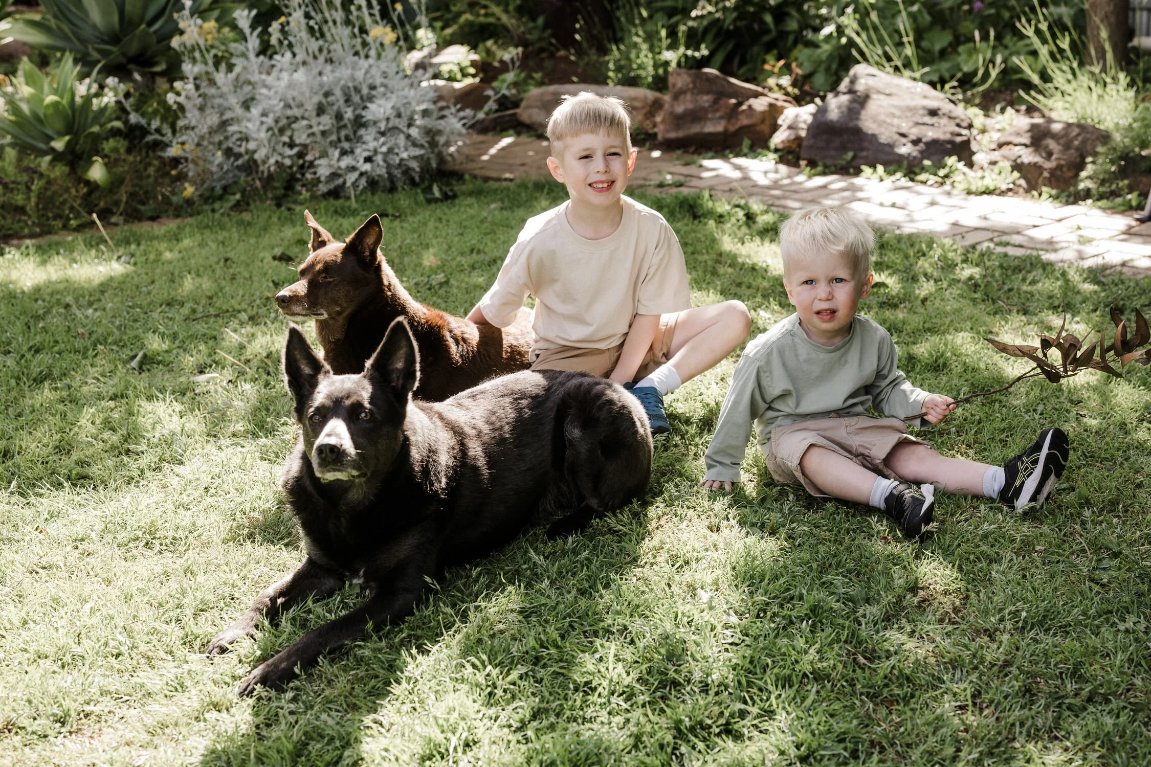 28 Natural family photos at home Adelaide SA.jpg