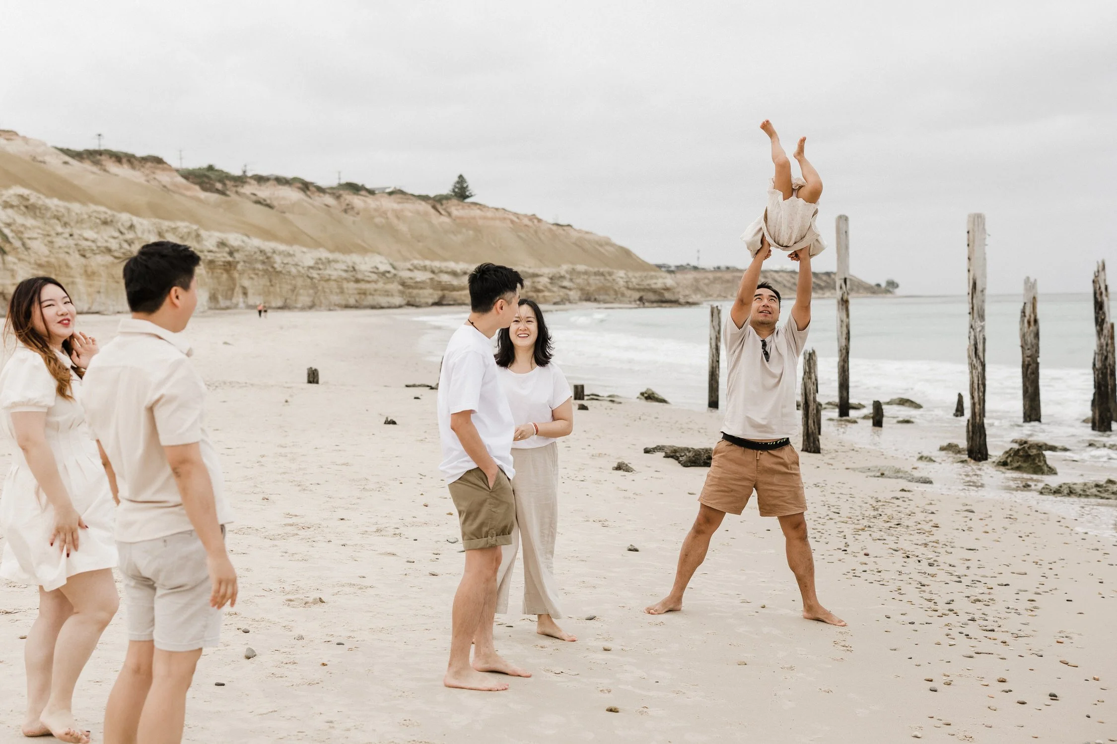 19 Extended family photographs Adelaide Beach.jpg
