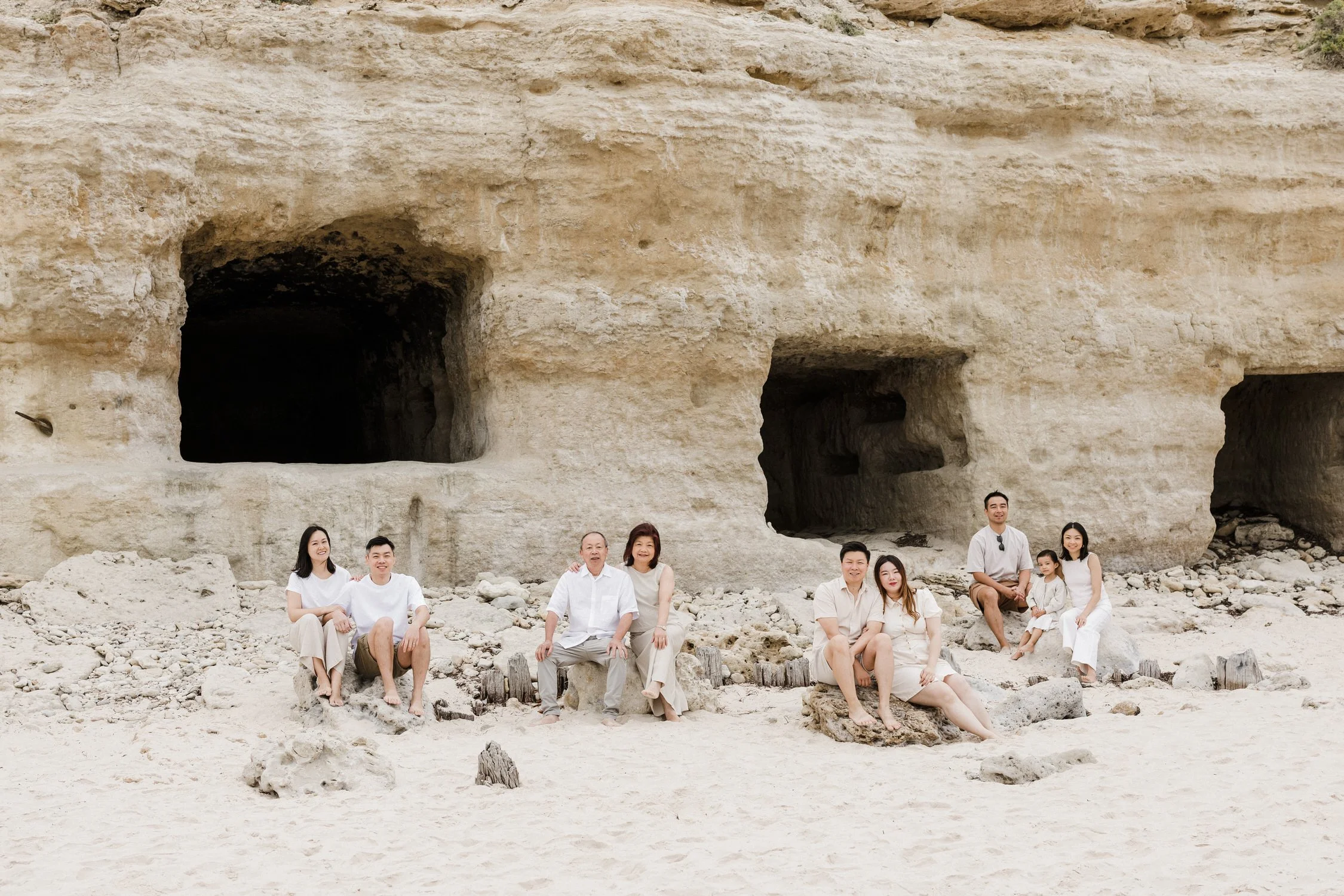 21 Extended family photographs Adelaide Beach.jpg