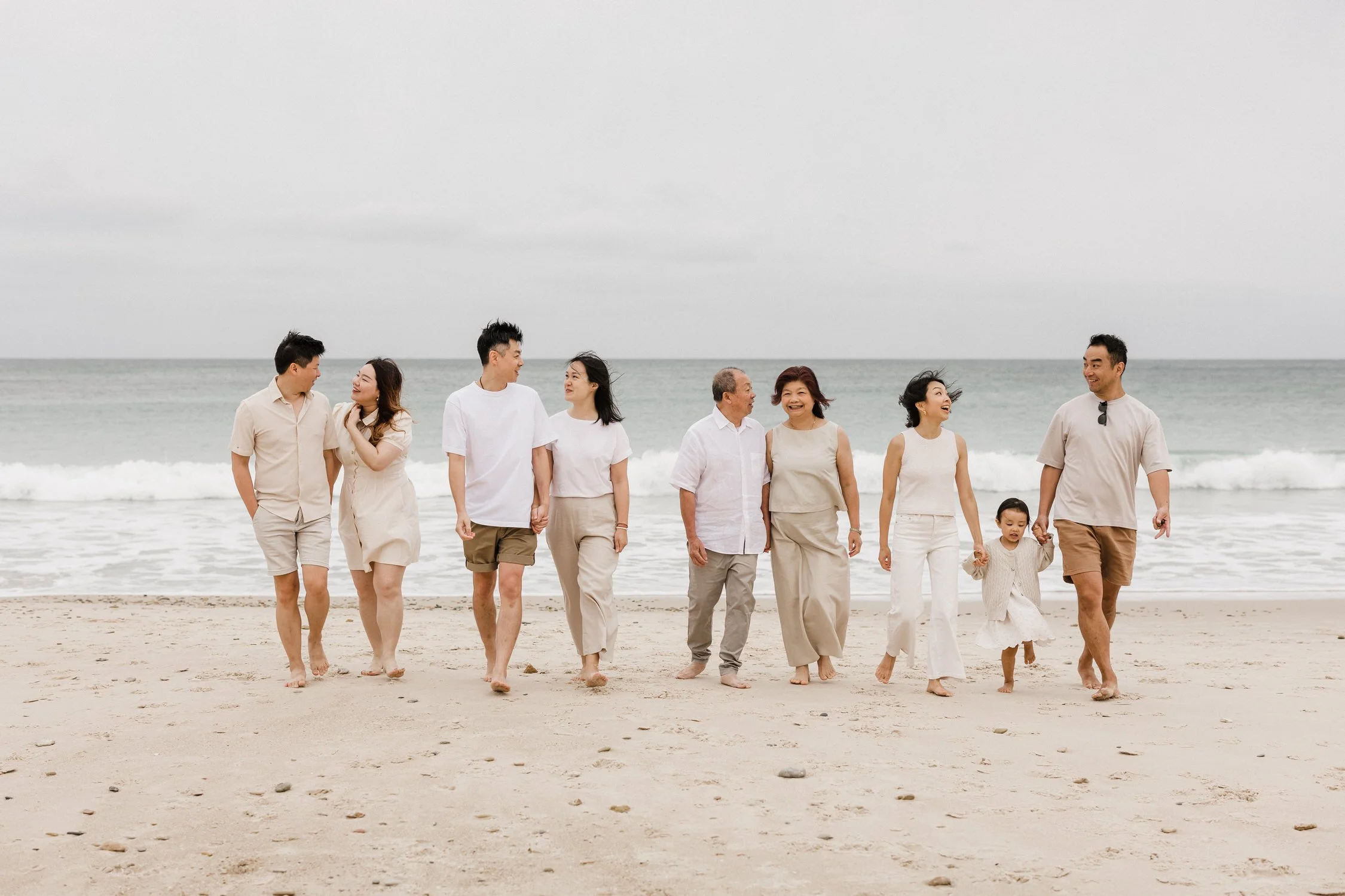 Extended Family Portraits at Port Willunga | Ng Family
